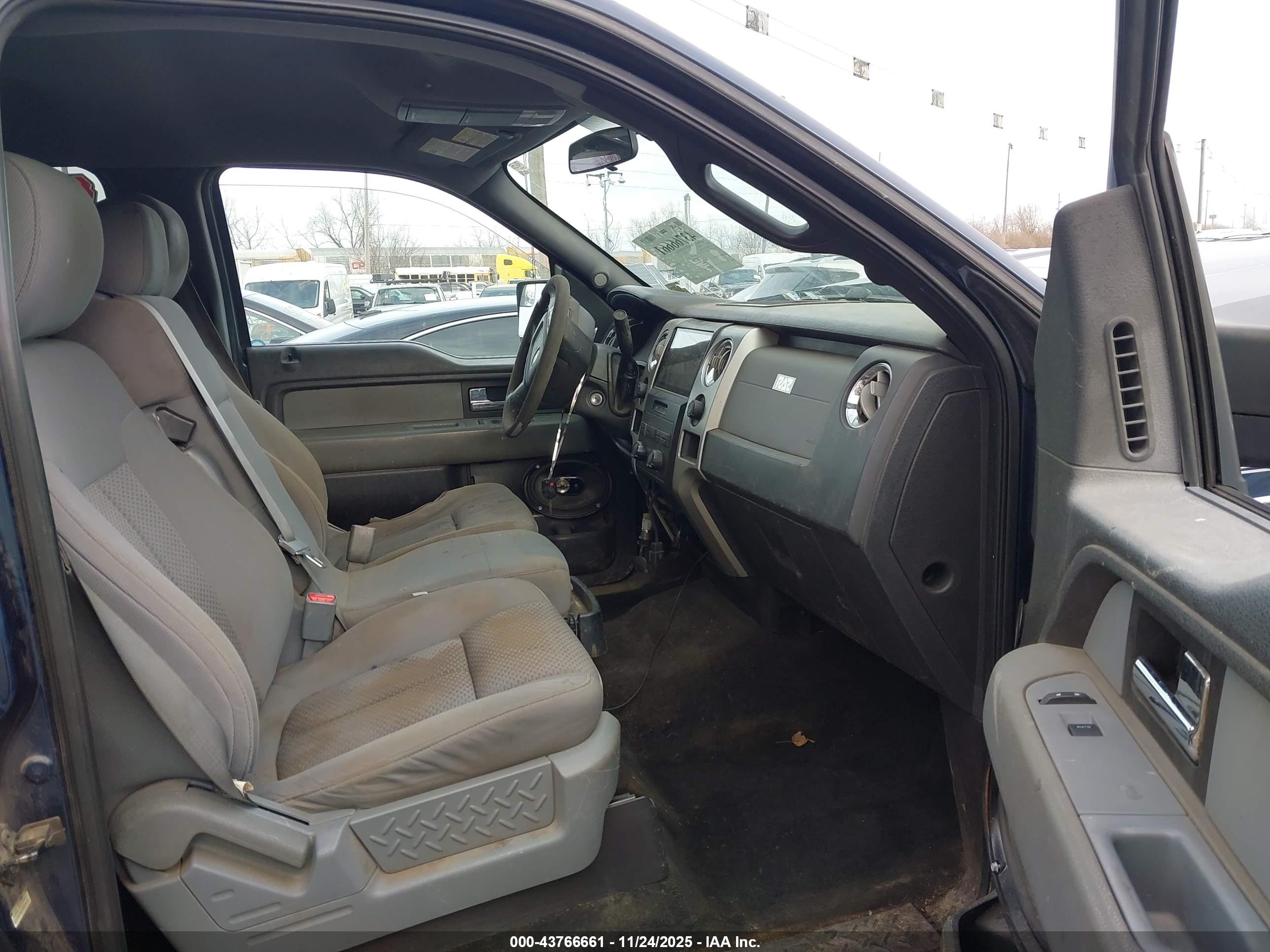FORD F-150 image 5