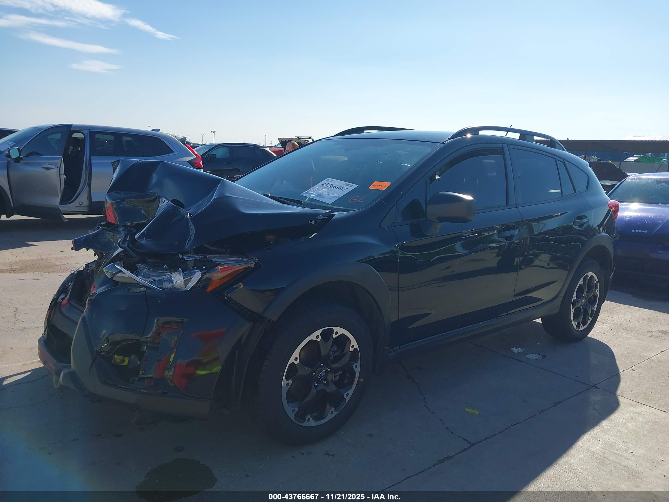 SUBARU CROSSTREK image 2