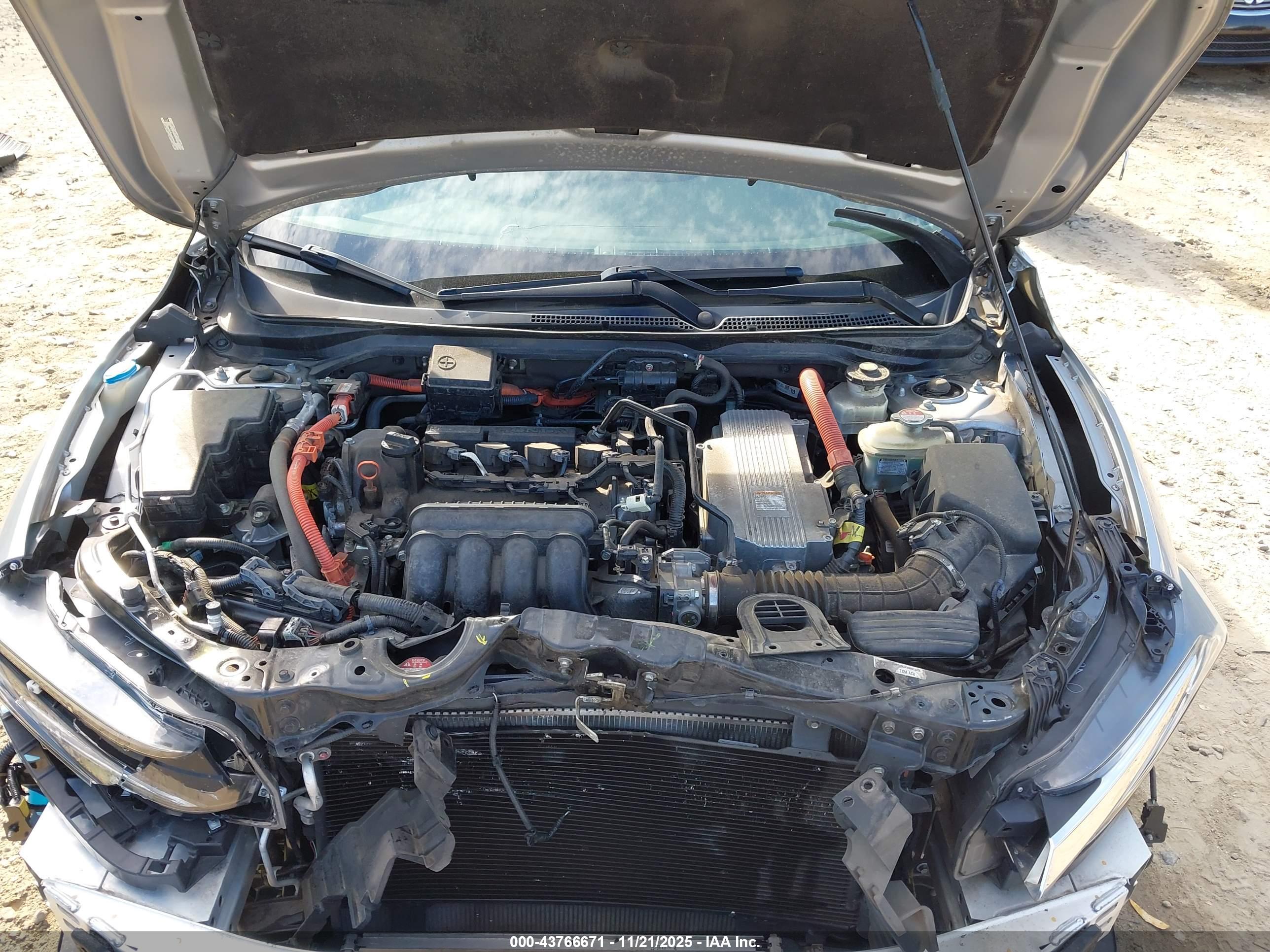 HONDA INSIGHT image 10