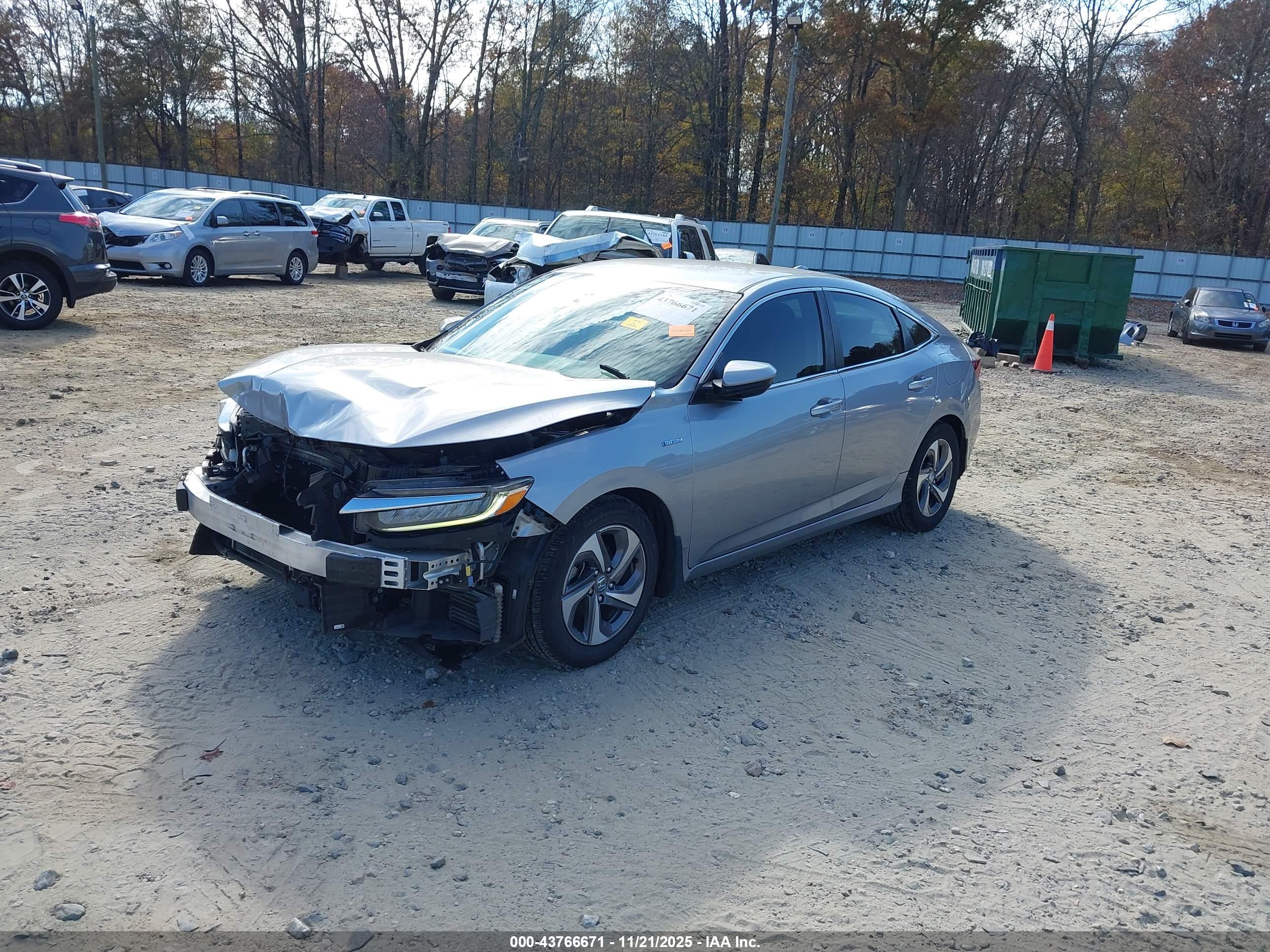 HONDA INSIGHT image 2