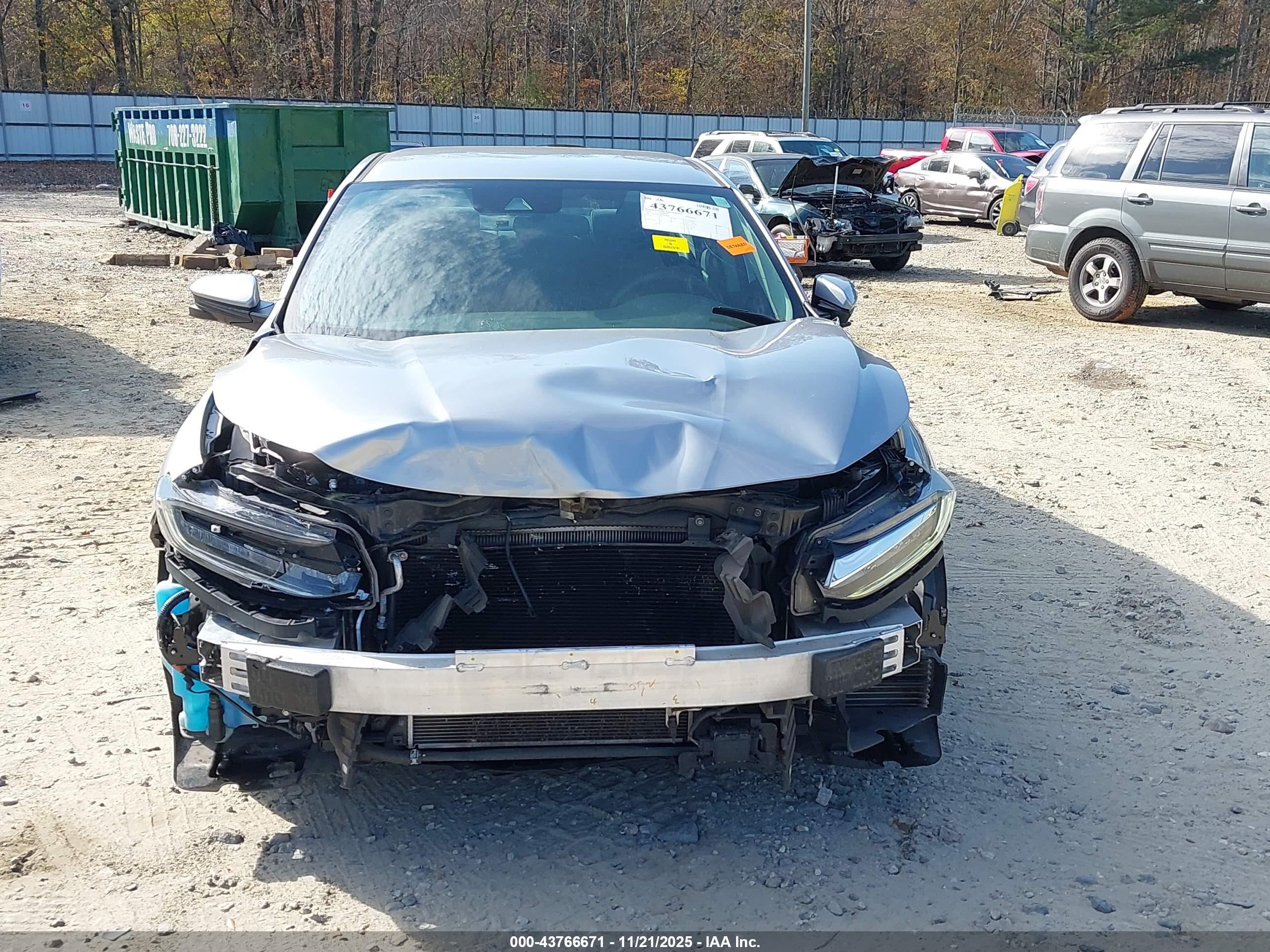 HONDA INSIGHT image 6