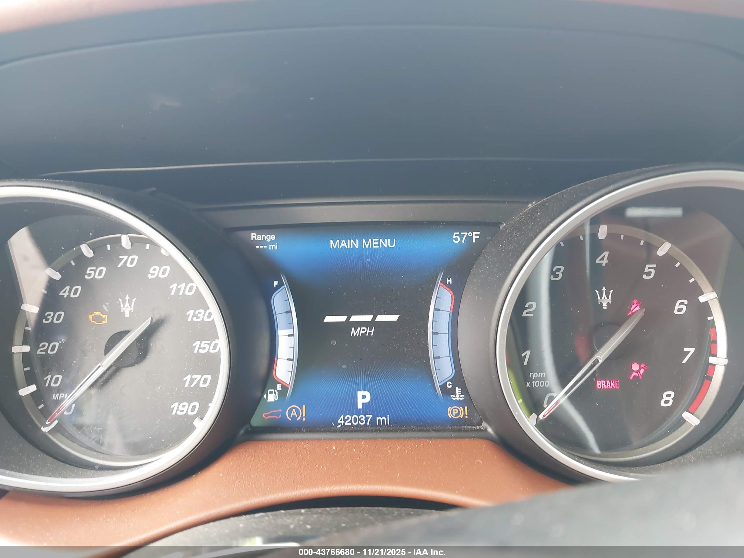 MASERATI LEVANTE image 7