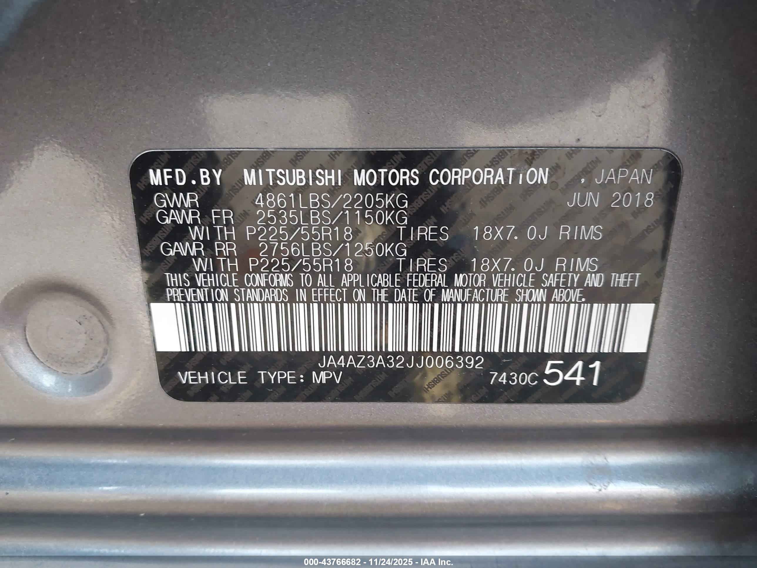 MITSUBISHI OUTLANDER image 9