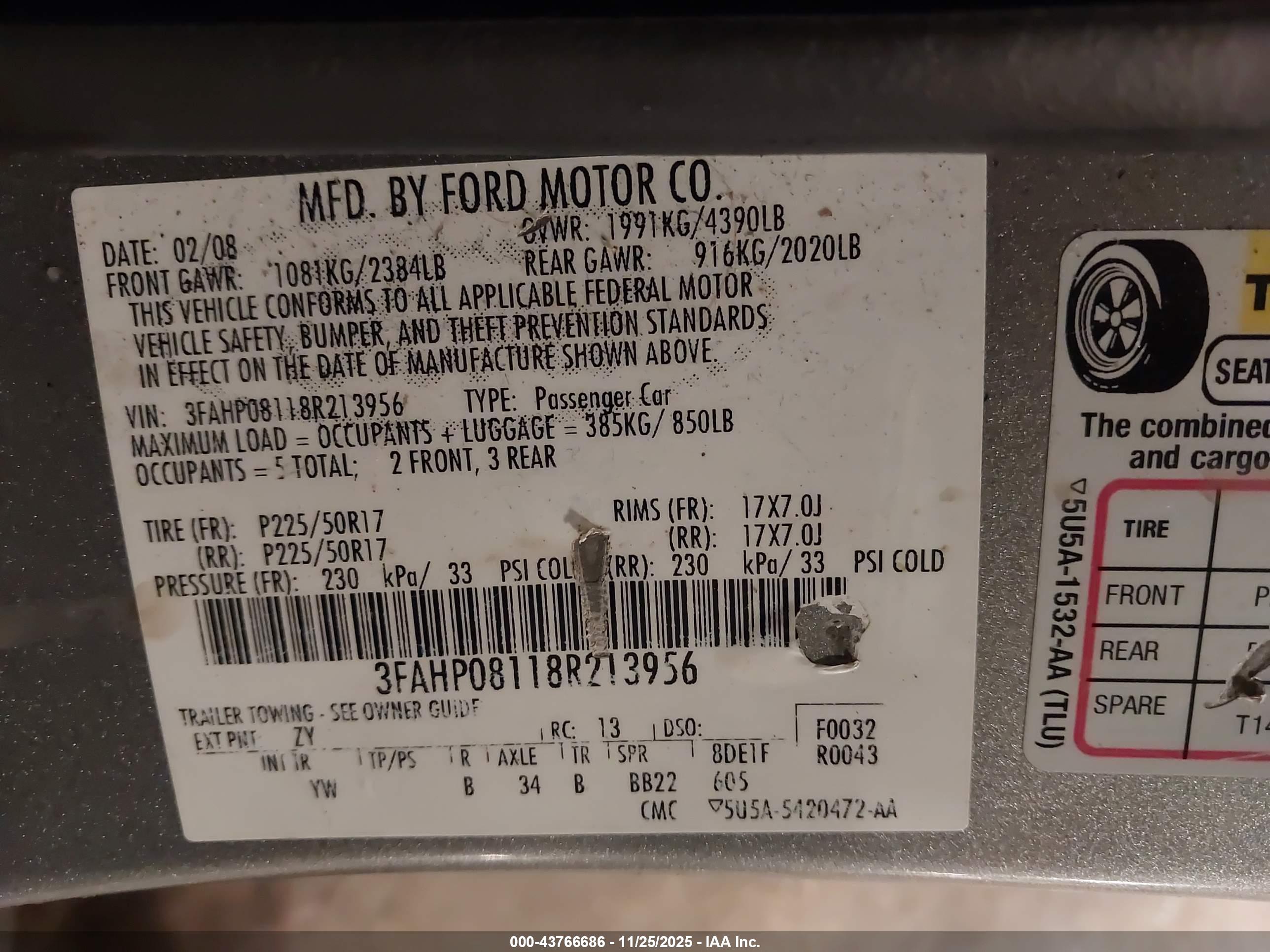 FORD FUSION image 9