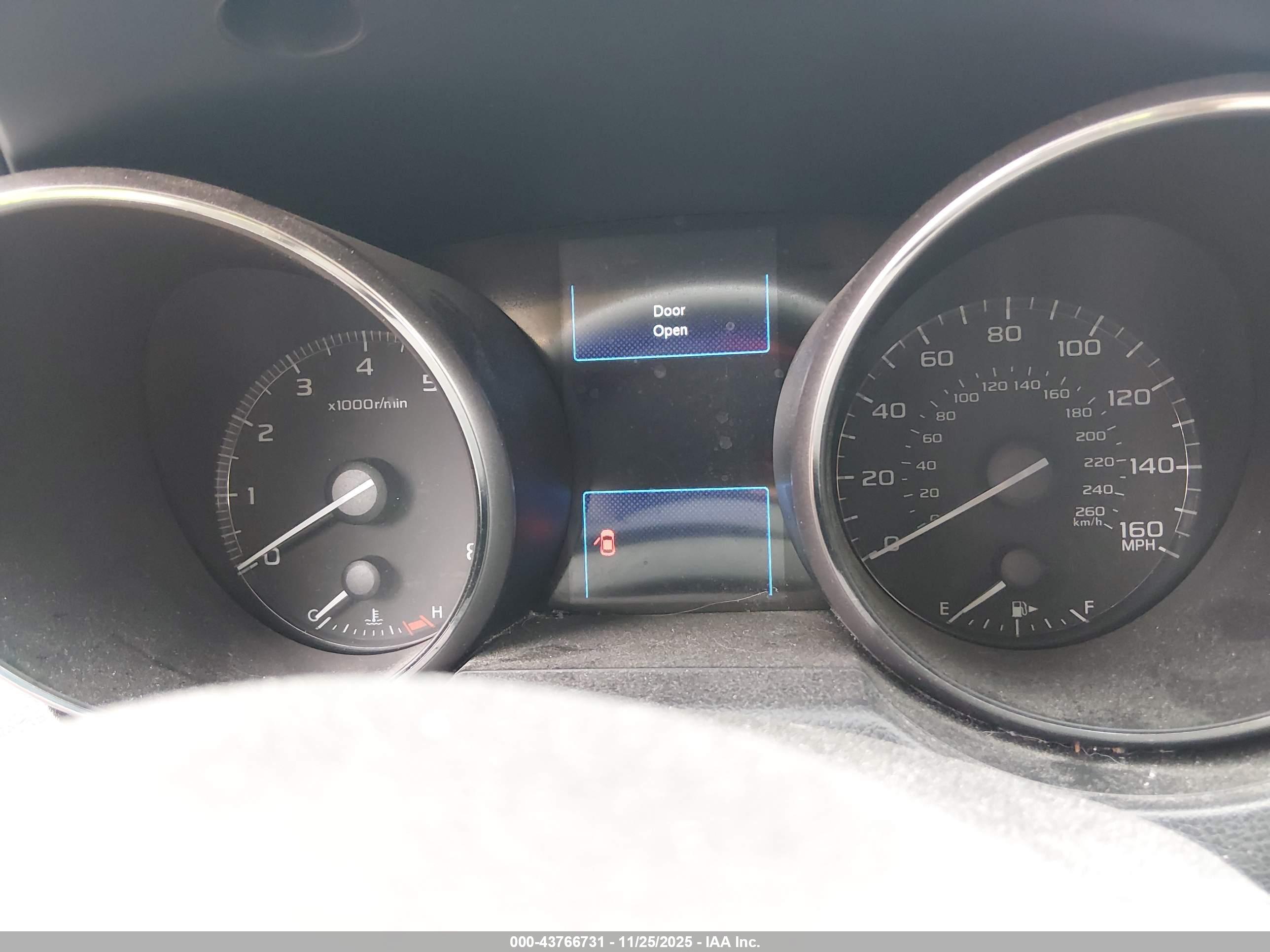 SUBARU OUTBACK image 7