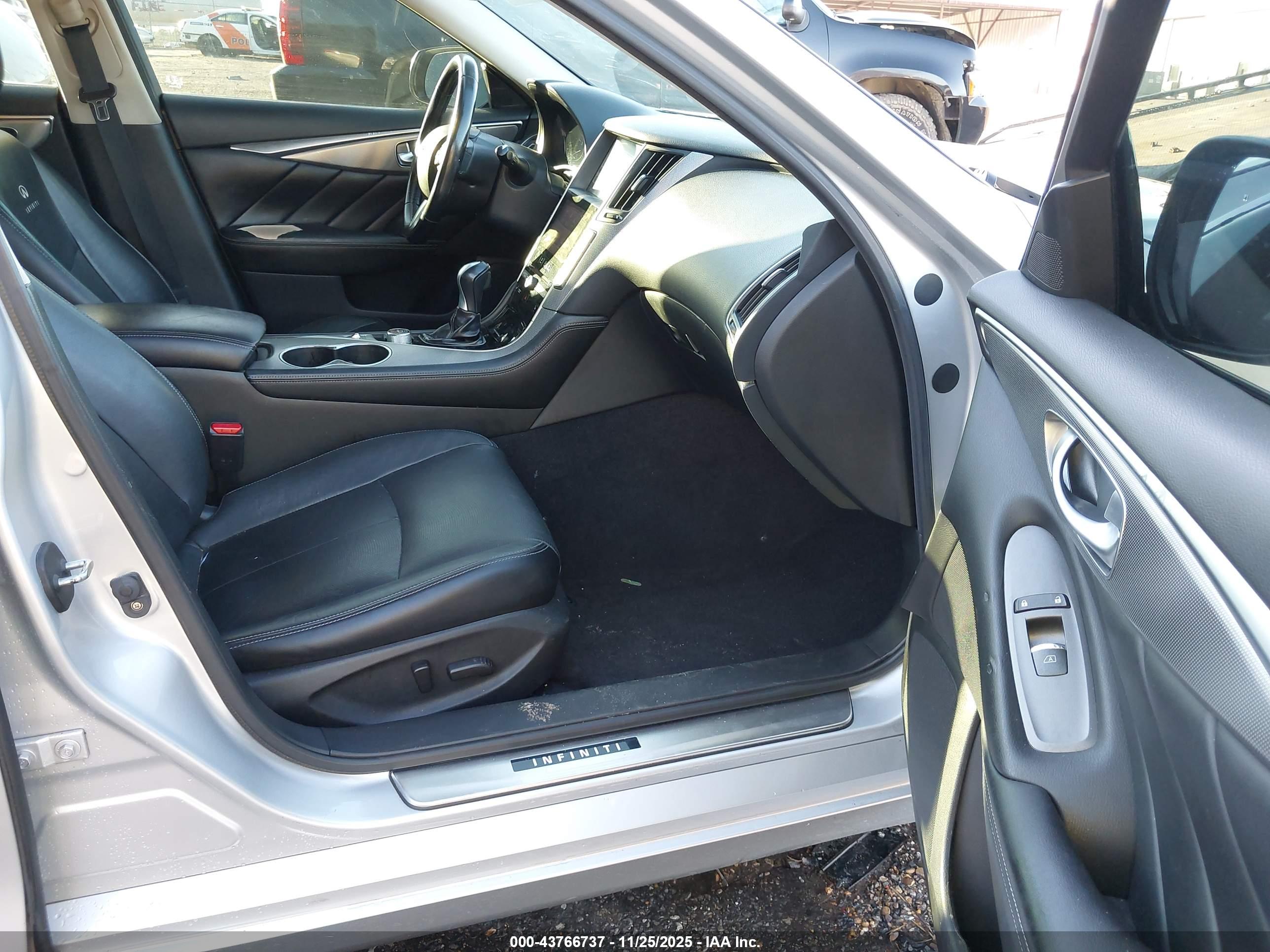INFINITI Q50 image 5