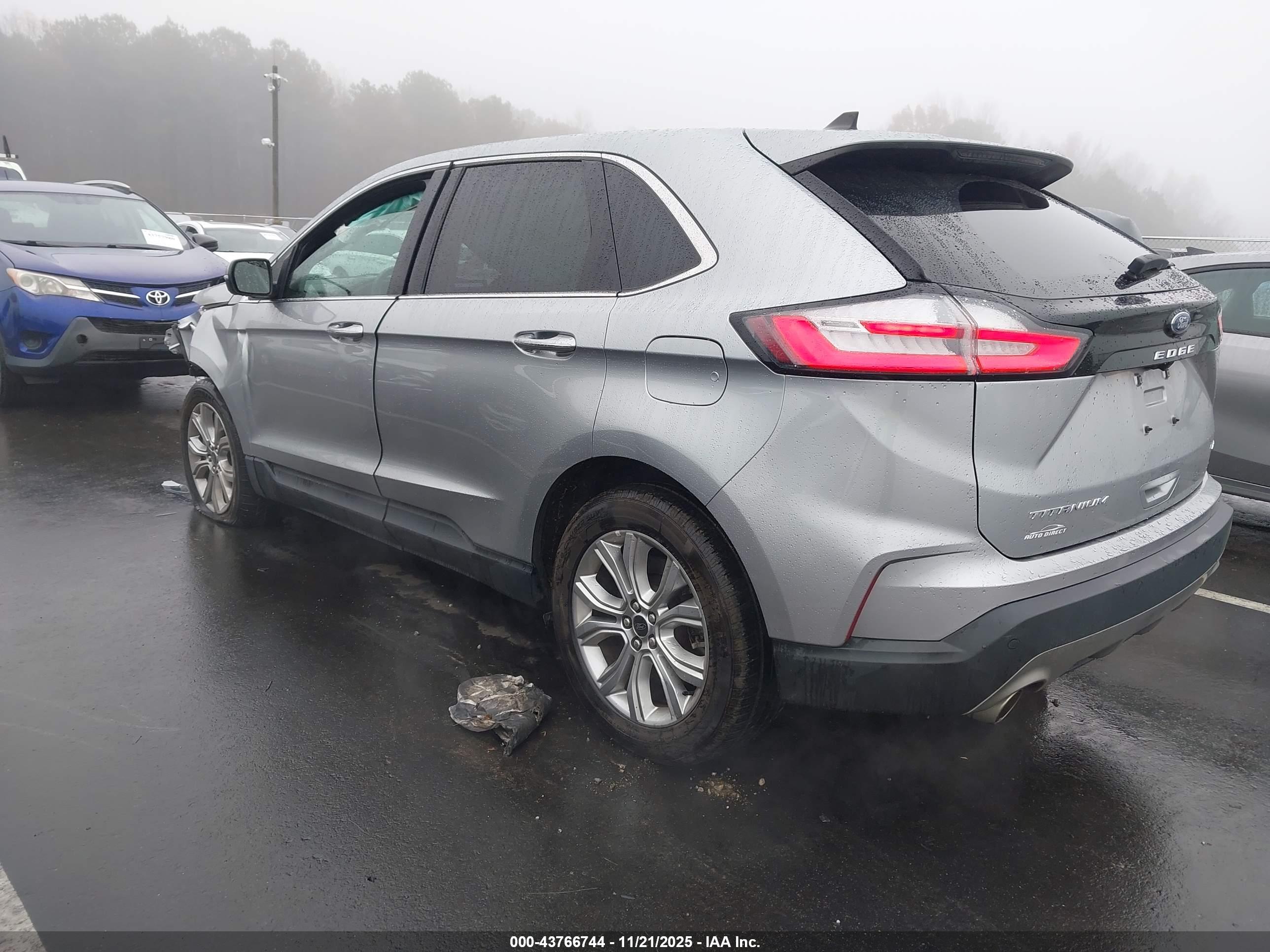 FORD EDGE image 3