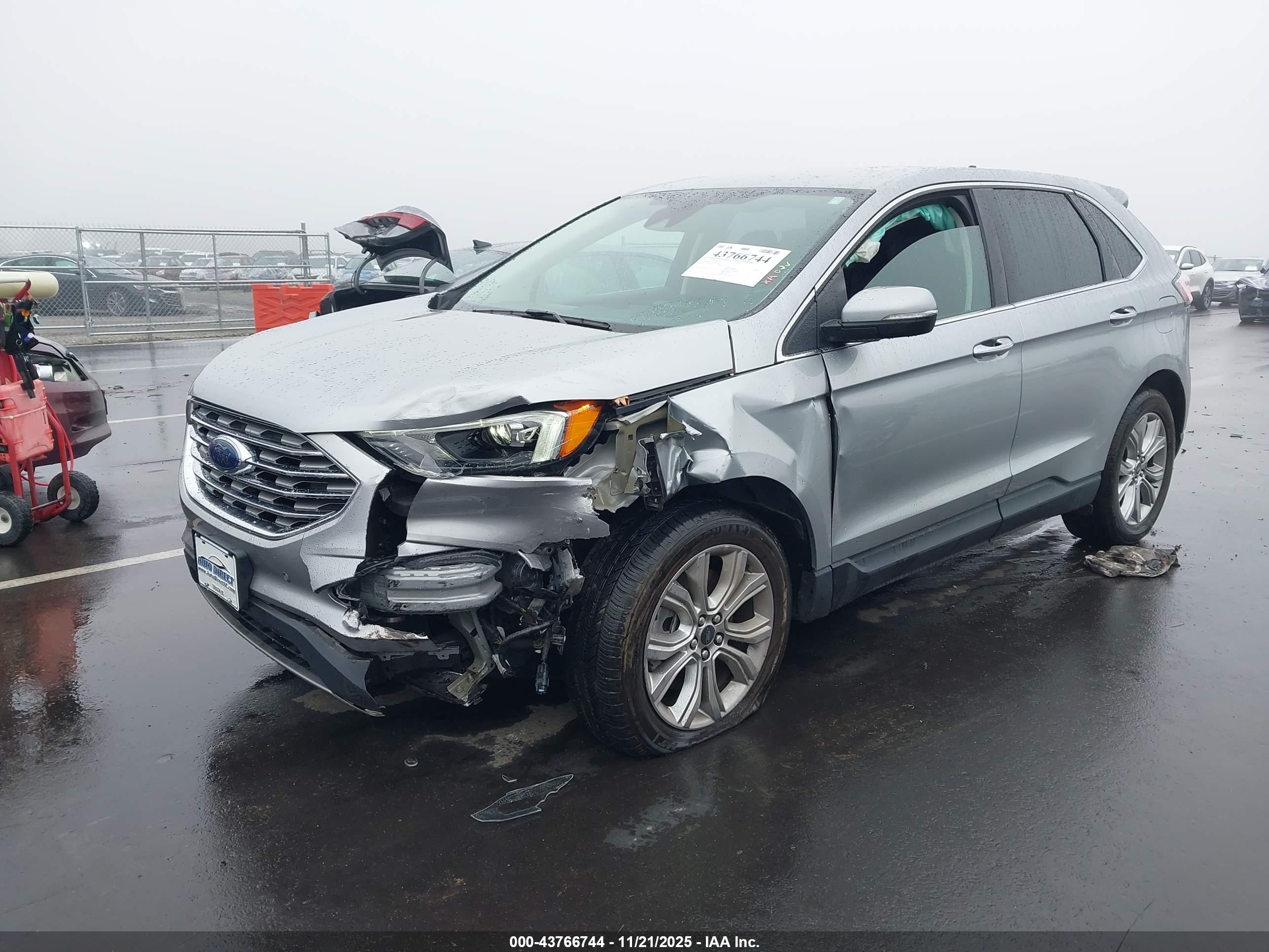 FORD EDGE image 6