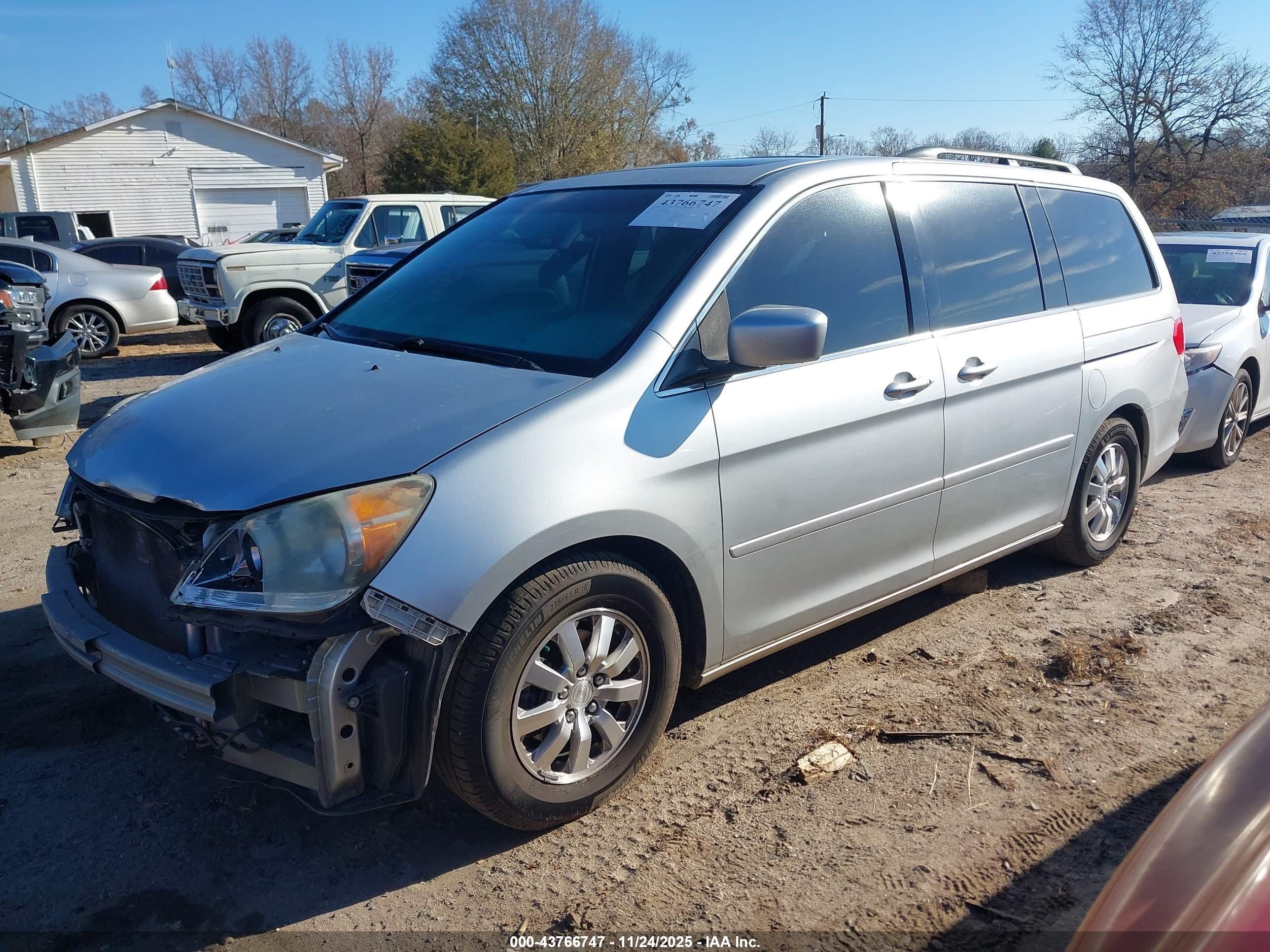 HONDA ODYSSEY image 2