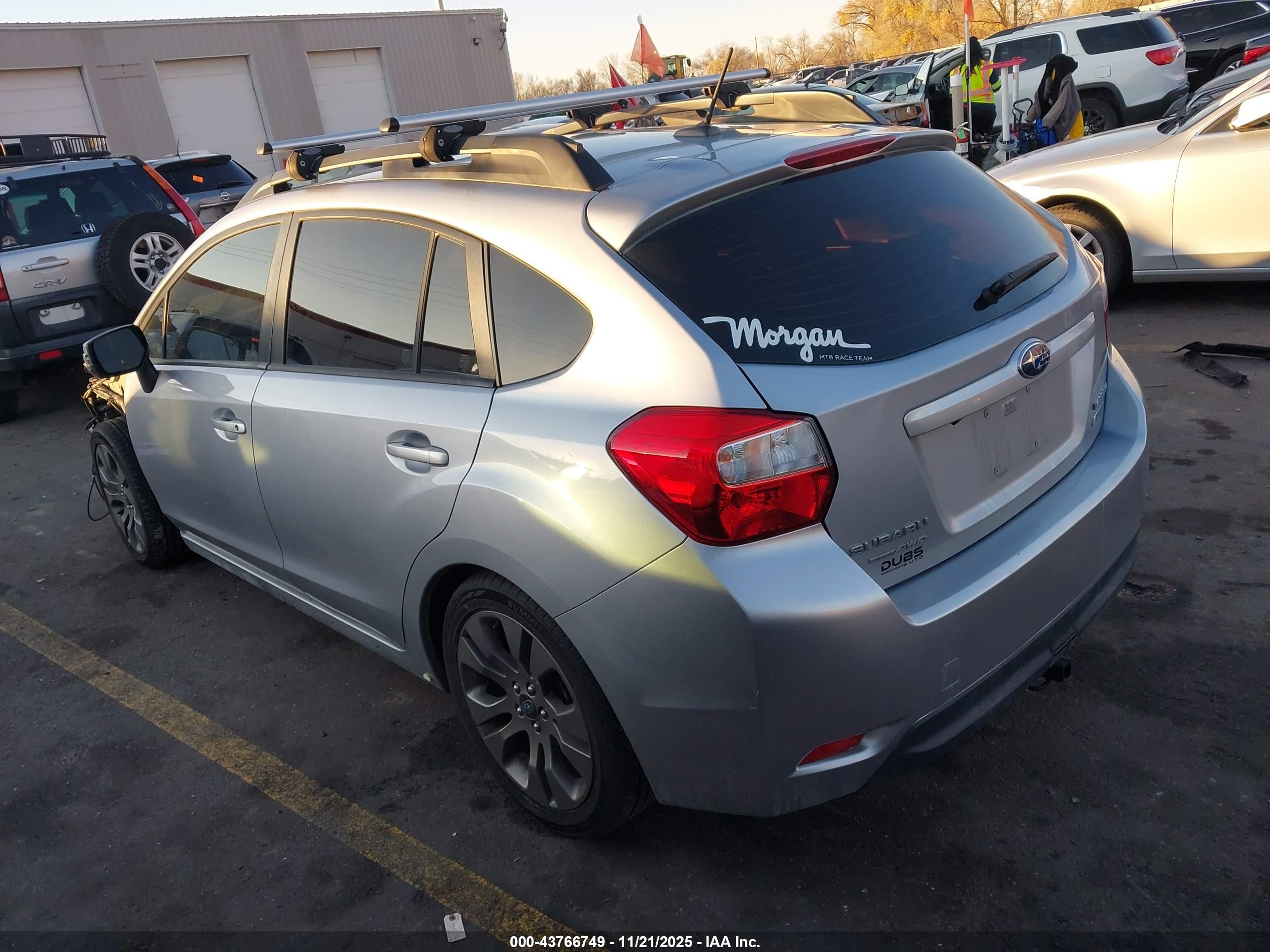 SUBARU IMPREZA image 3