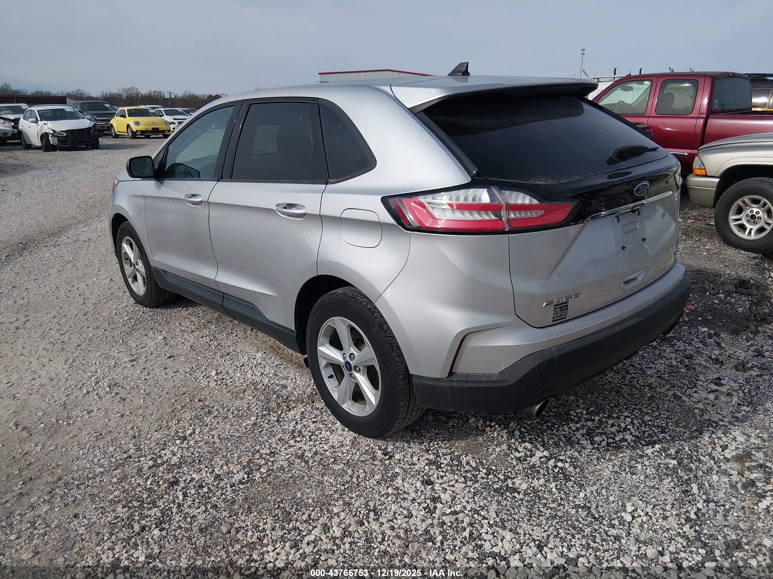 FORD EDGE image 3