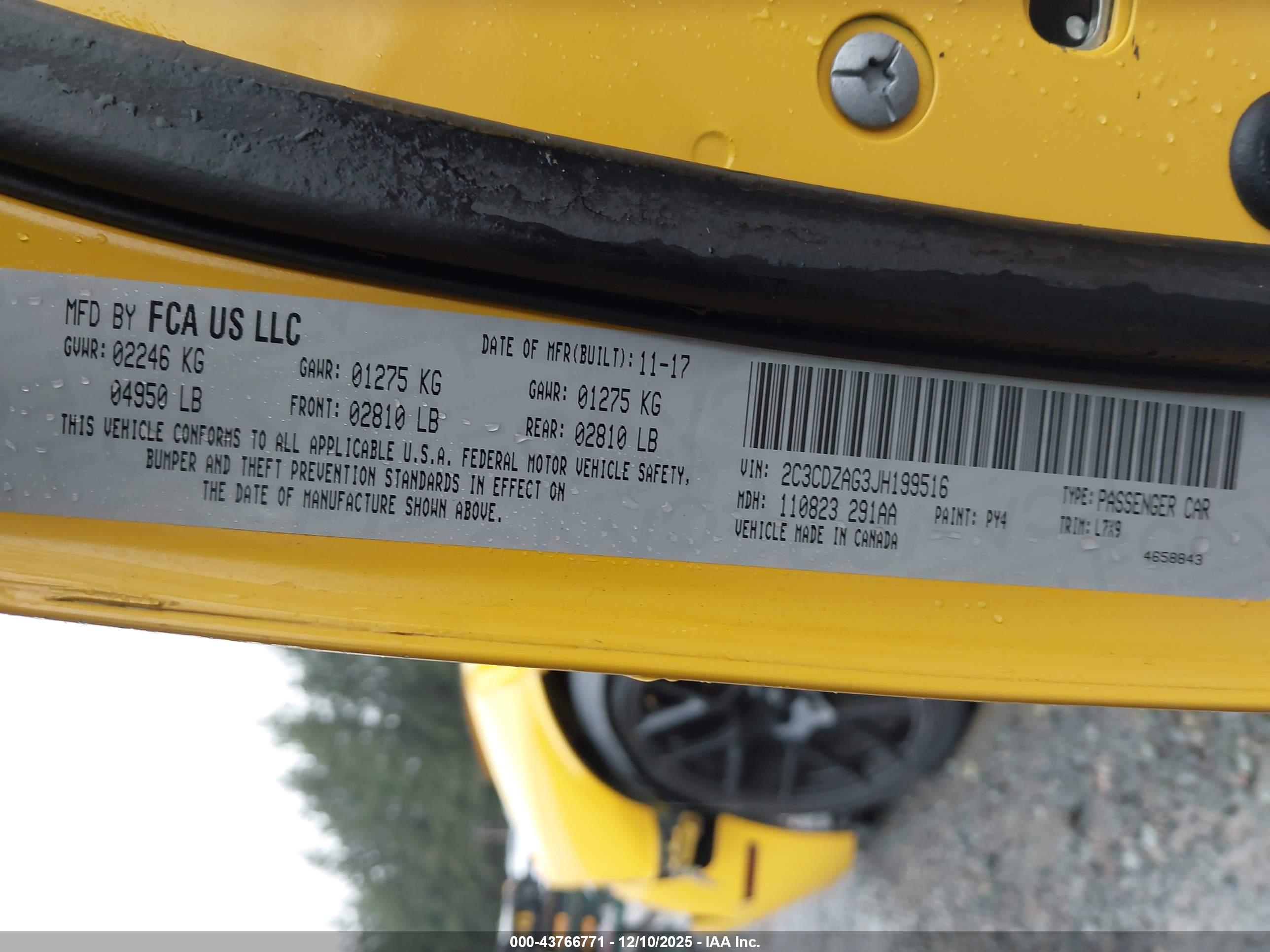 DODGE CHALLENGER image 9