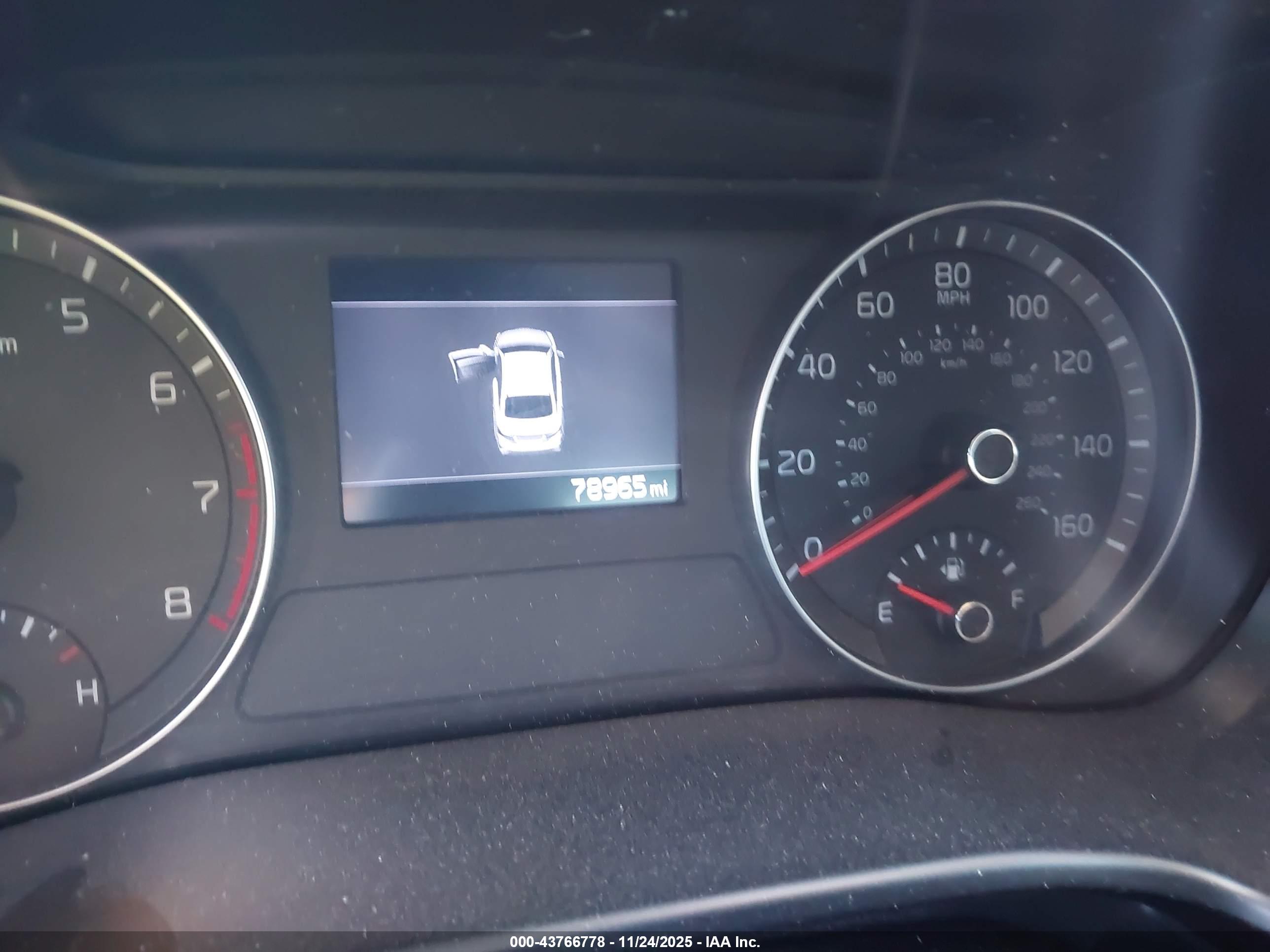 KIA FORTE image 7