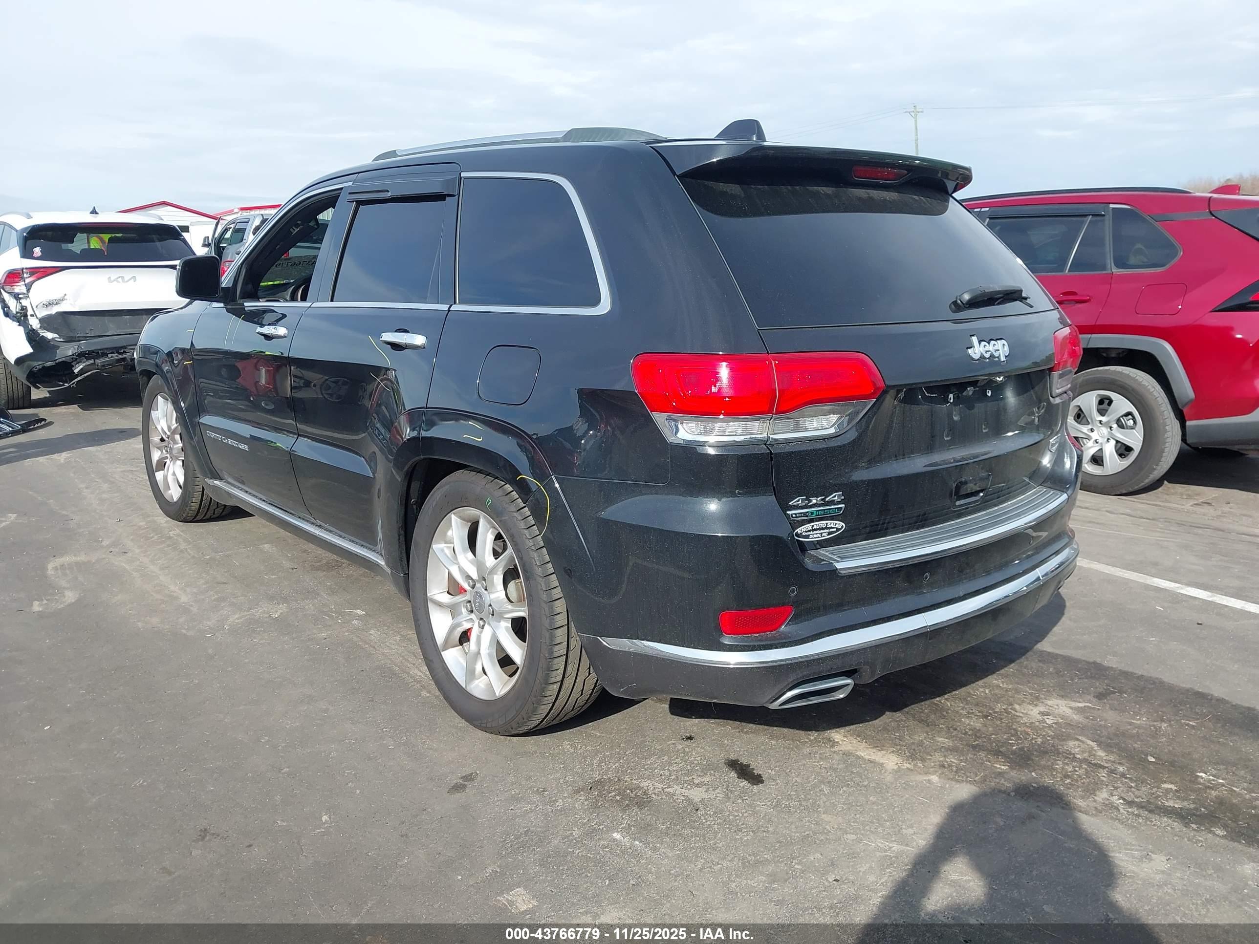 JEEP GRAND image 3