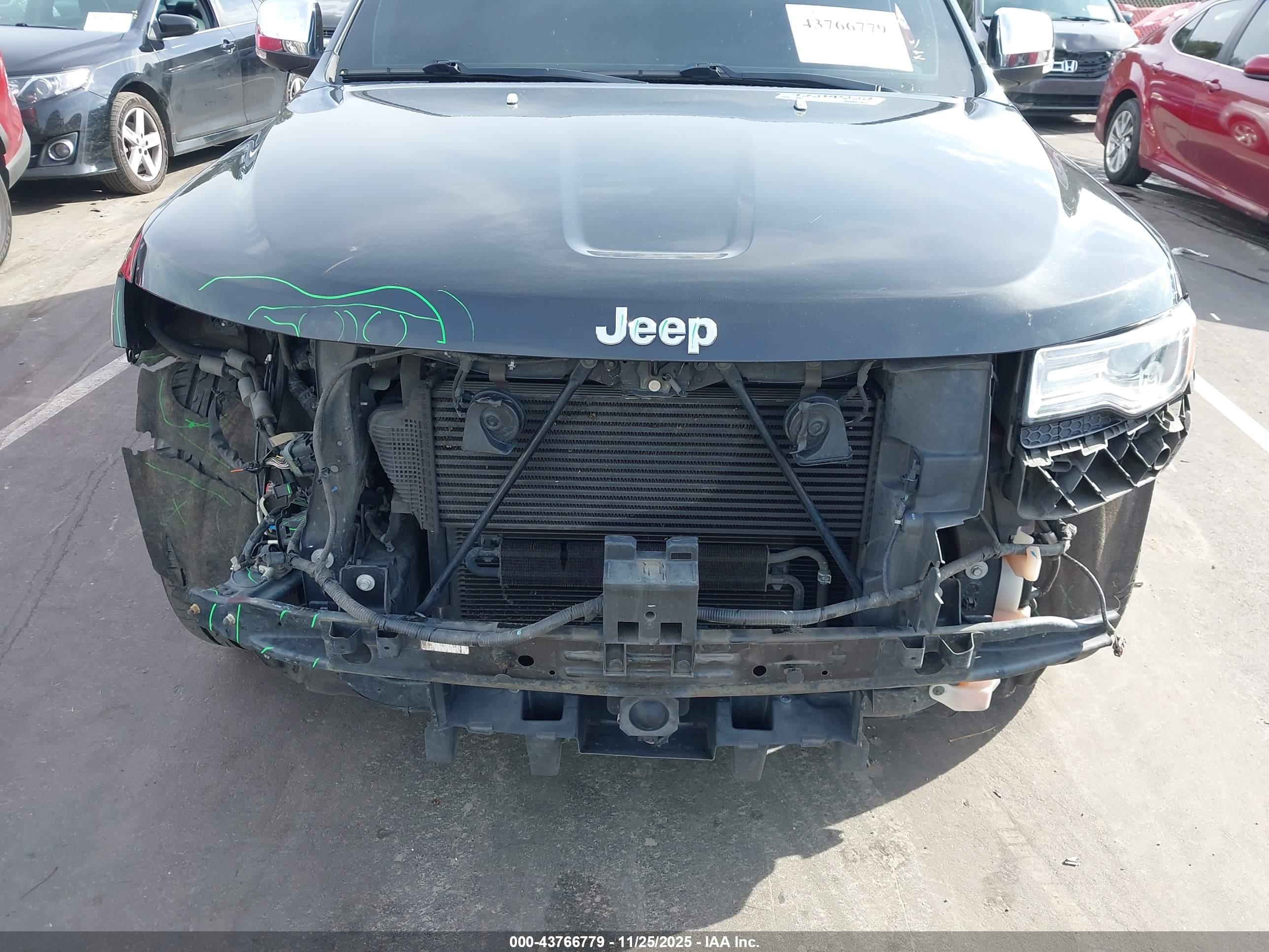 JEEP GRAND image 6