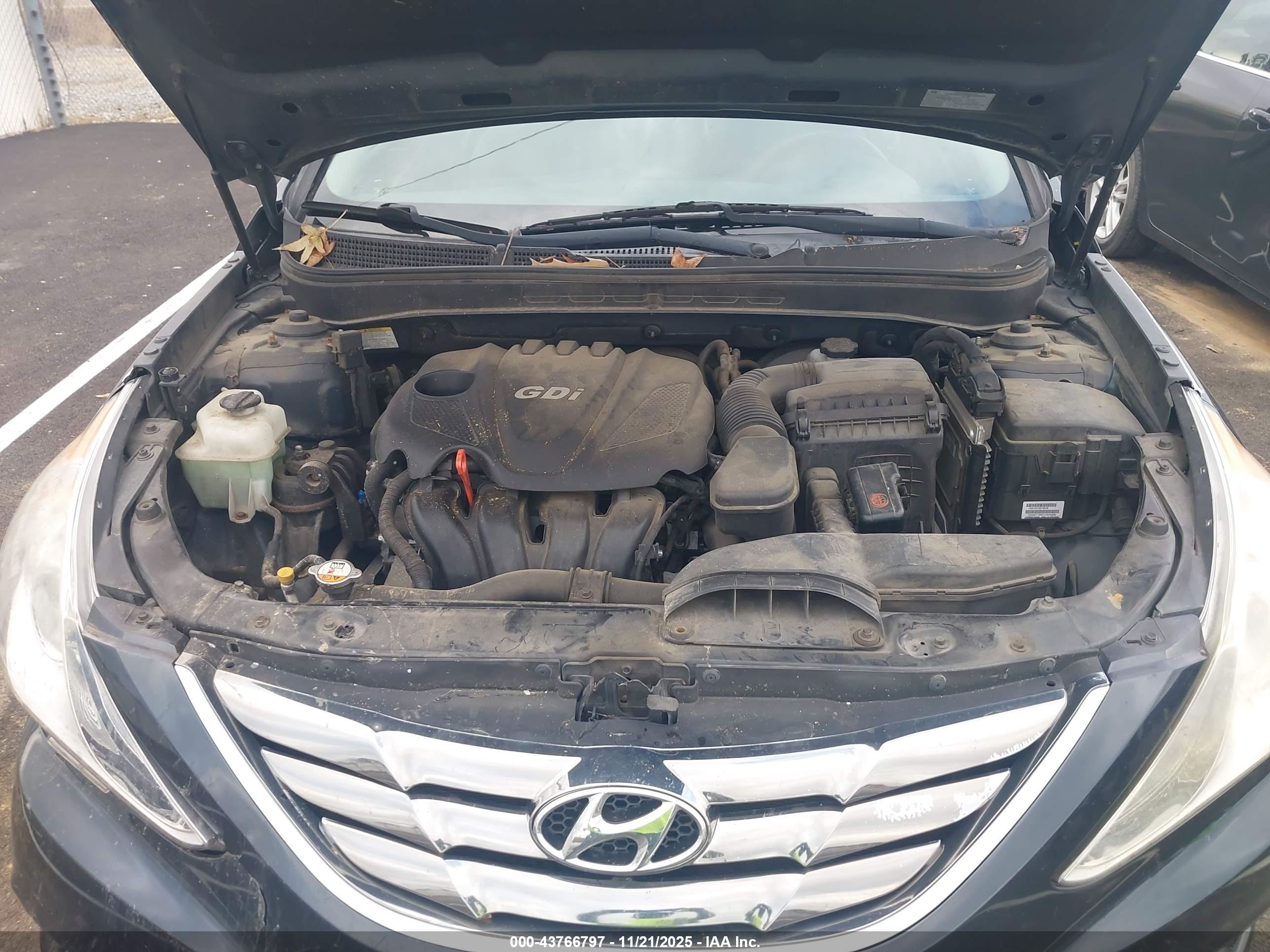 HYUNDAI SONATA image 10