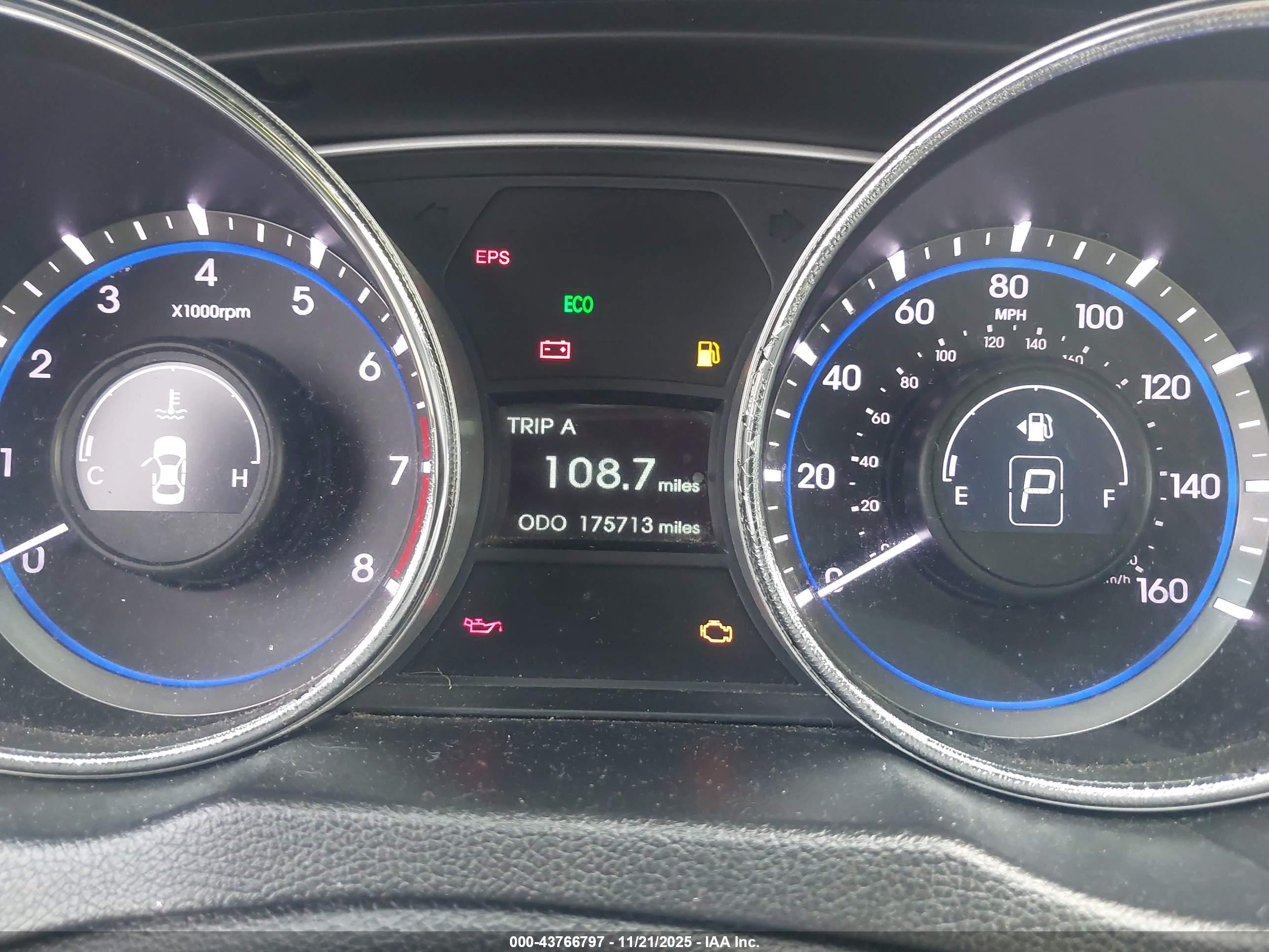 HYUNDAI SONATA image 7