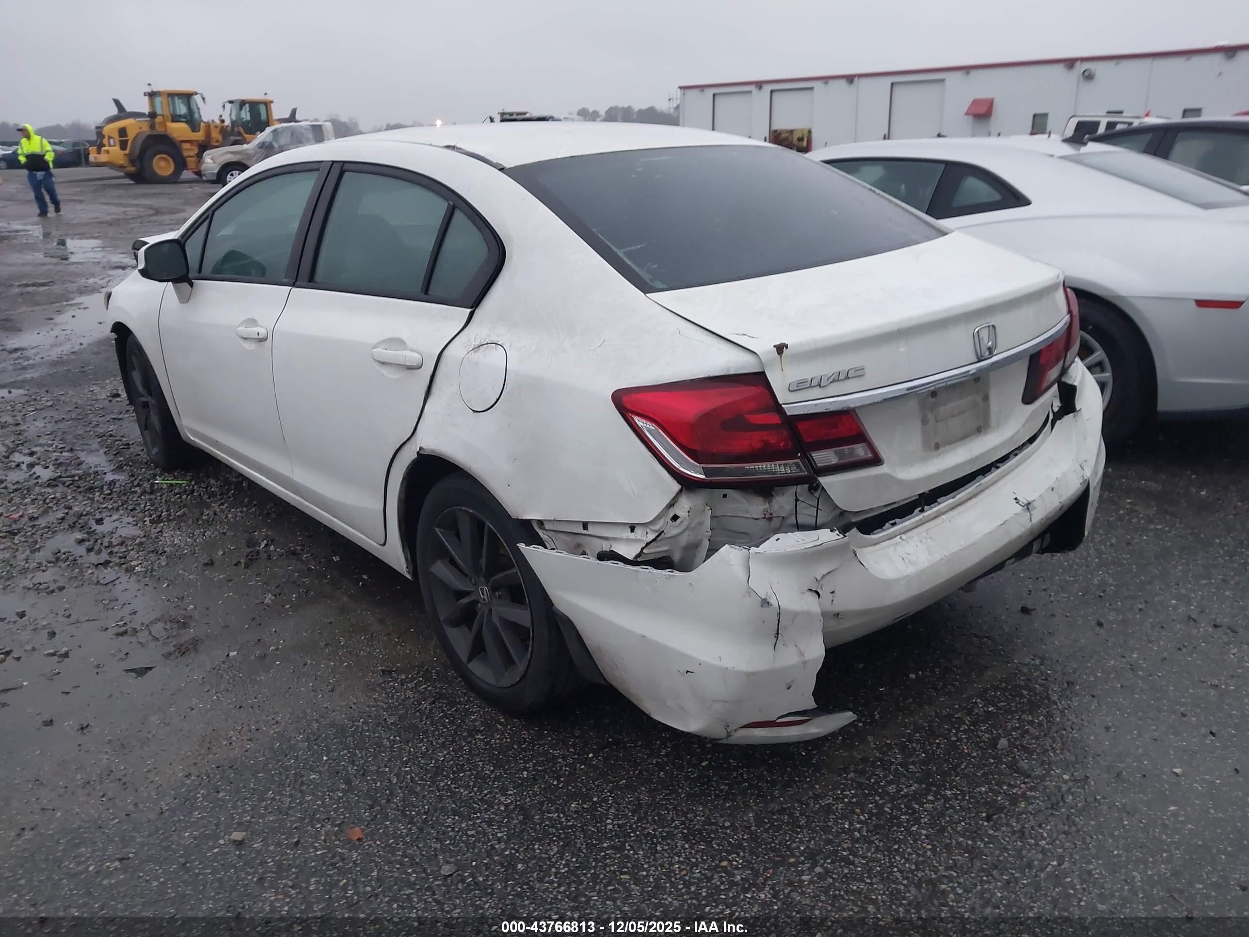 HONDA CIVIC image 3
