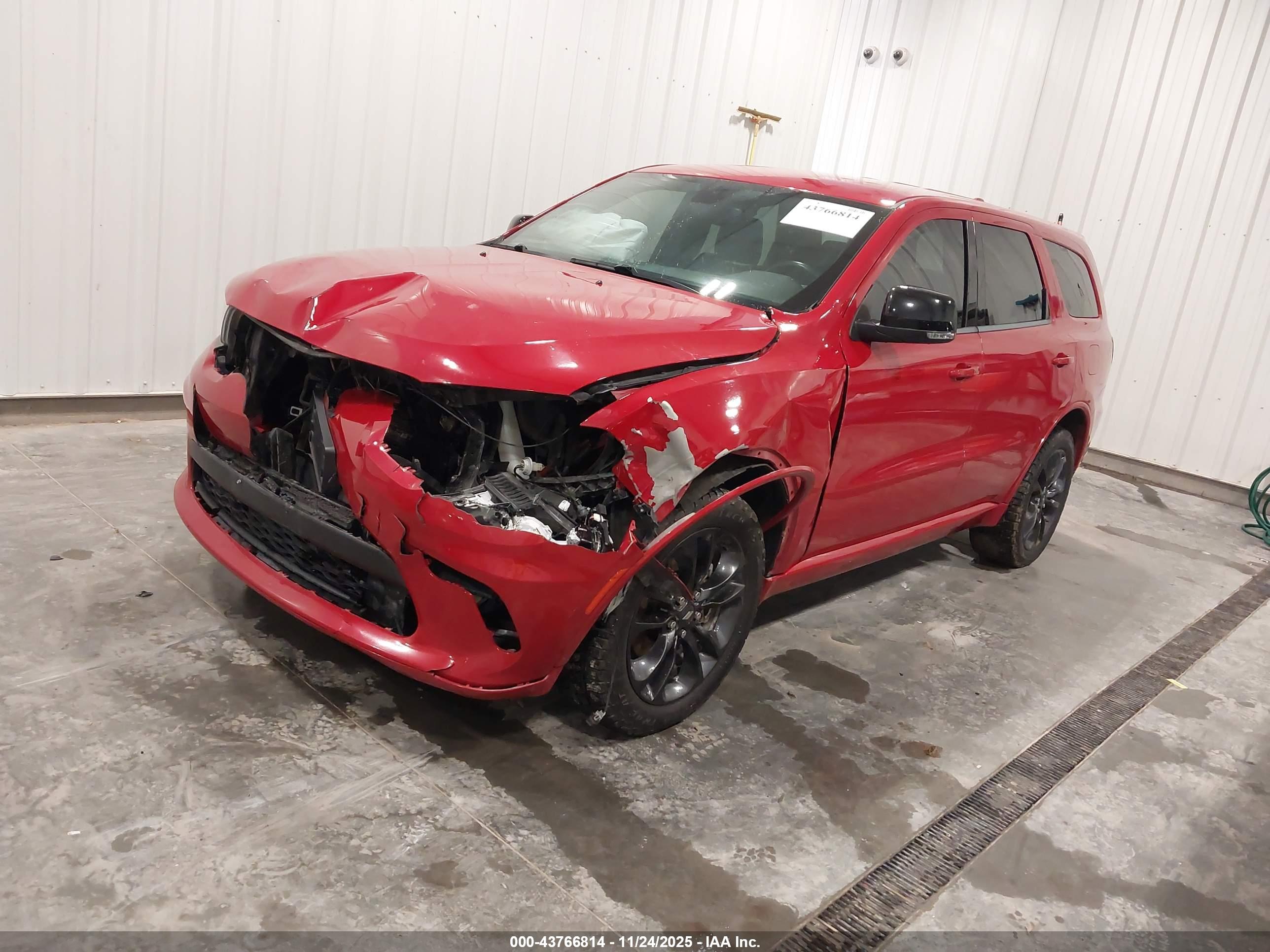 DODGE DURANGO image 2
