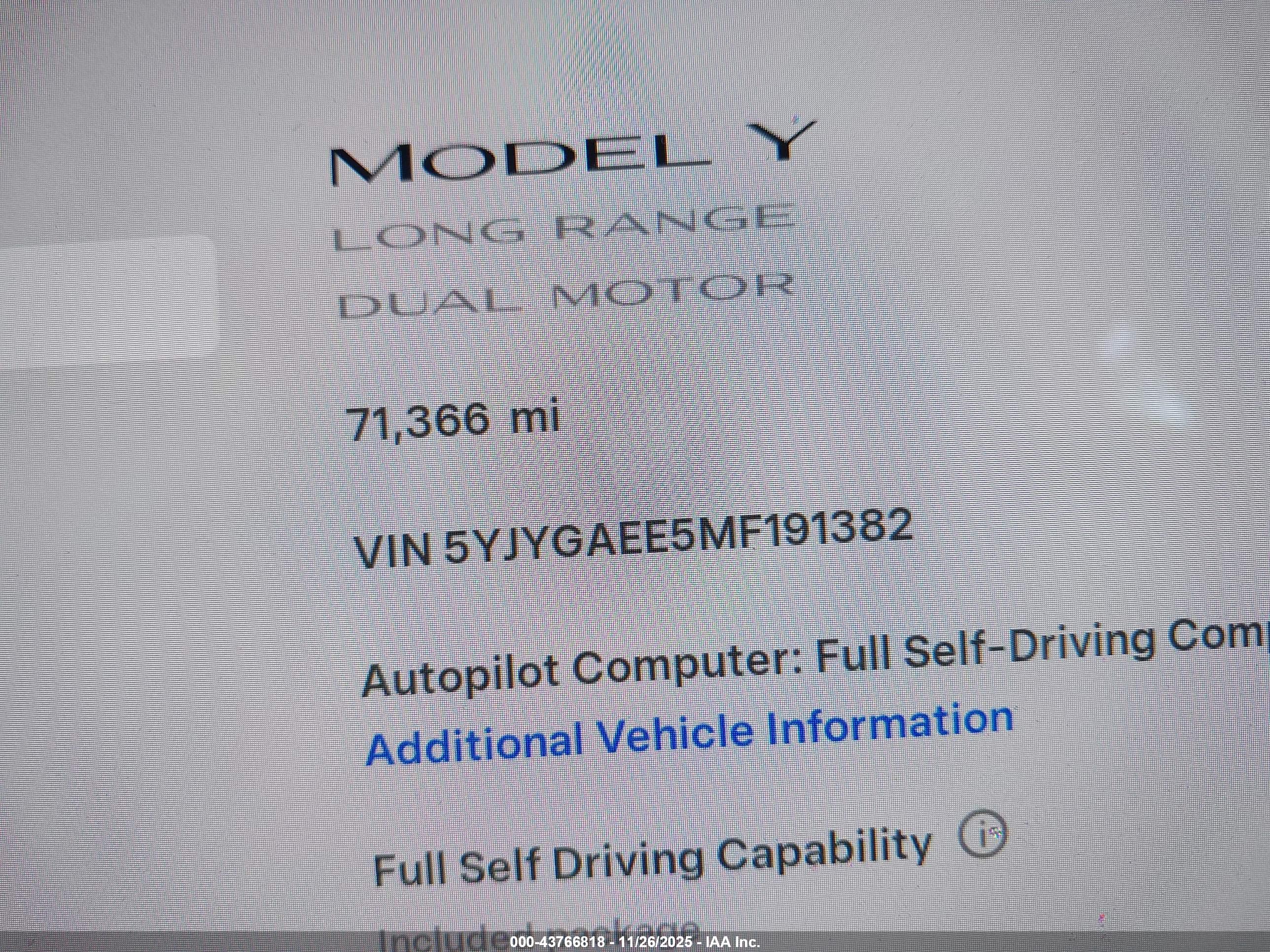 TESLA MODEL image 9