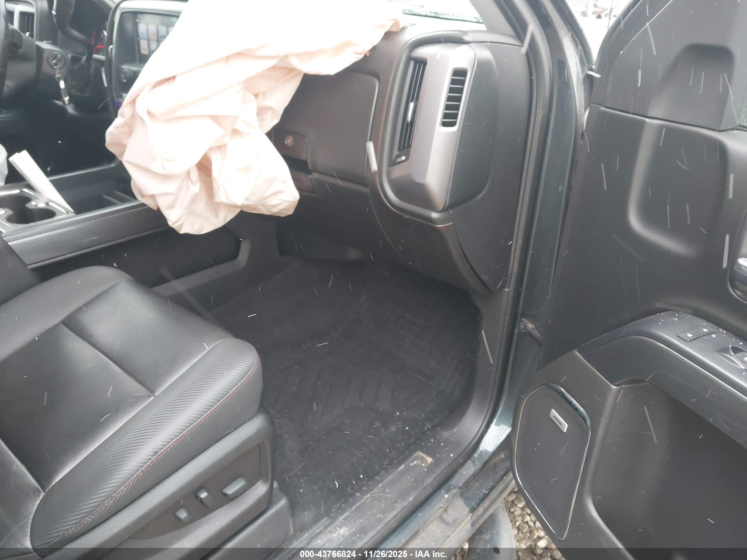 GMC SIERRA image 5