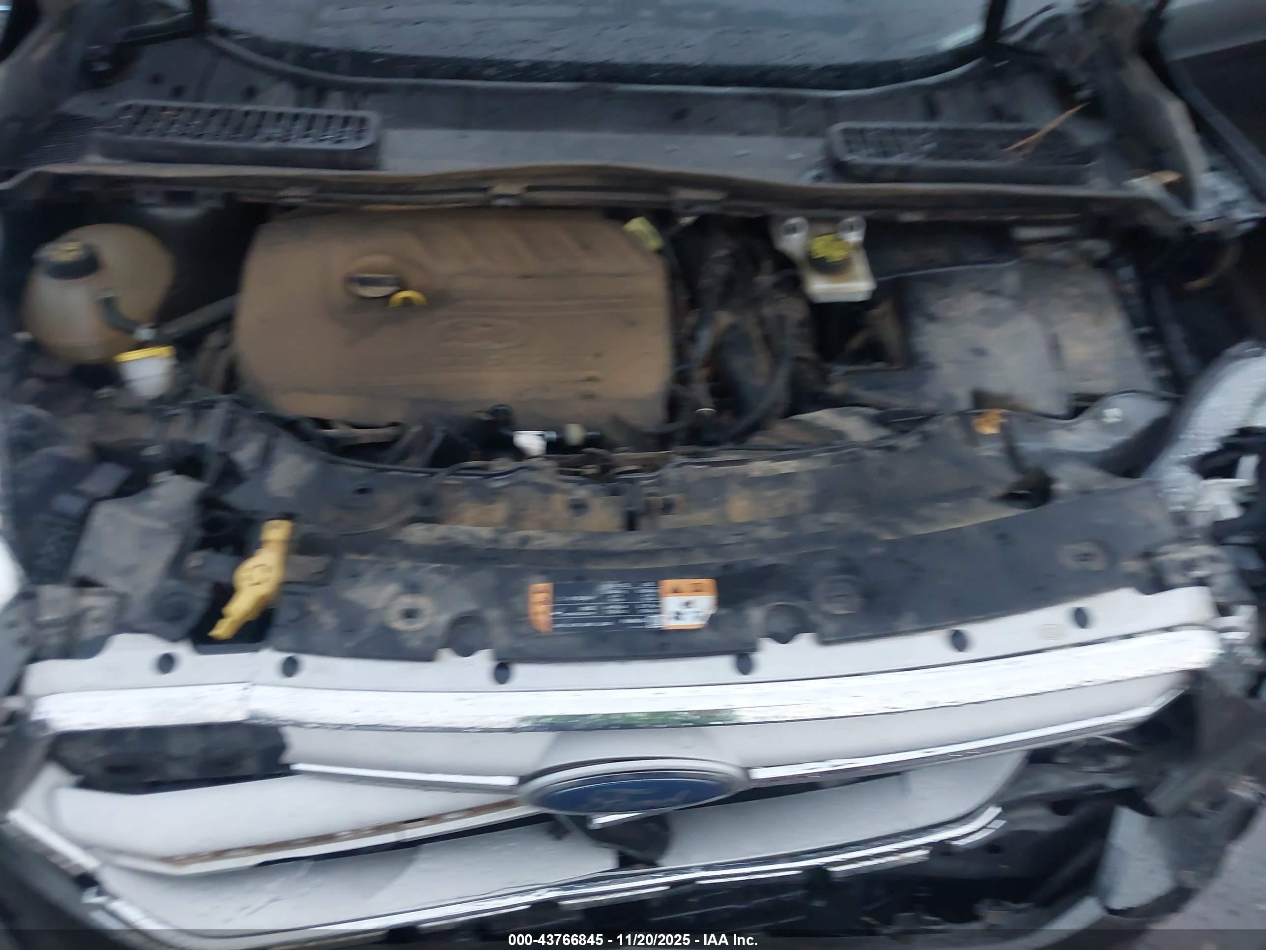 FORD ESCAPE image 10