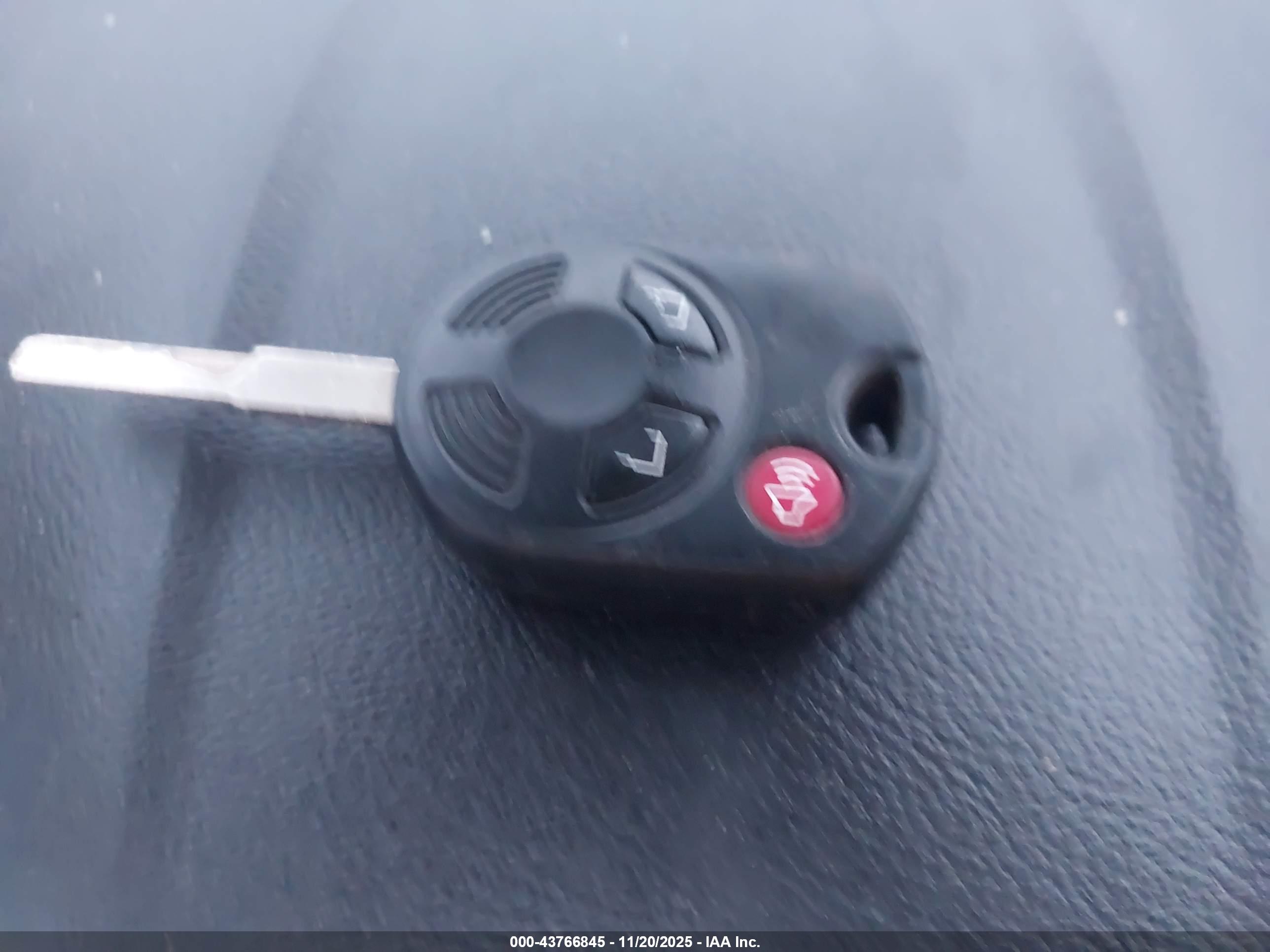 FORD ESCAPE image 11