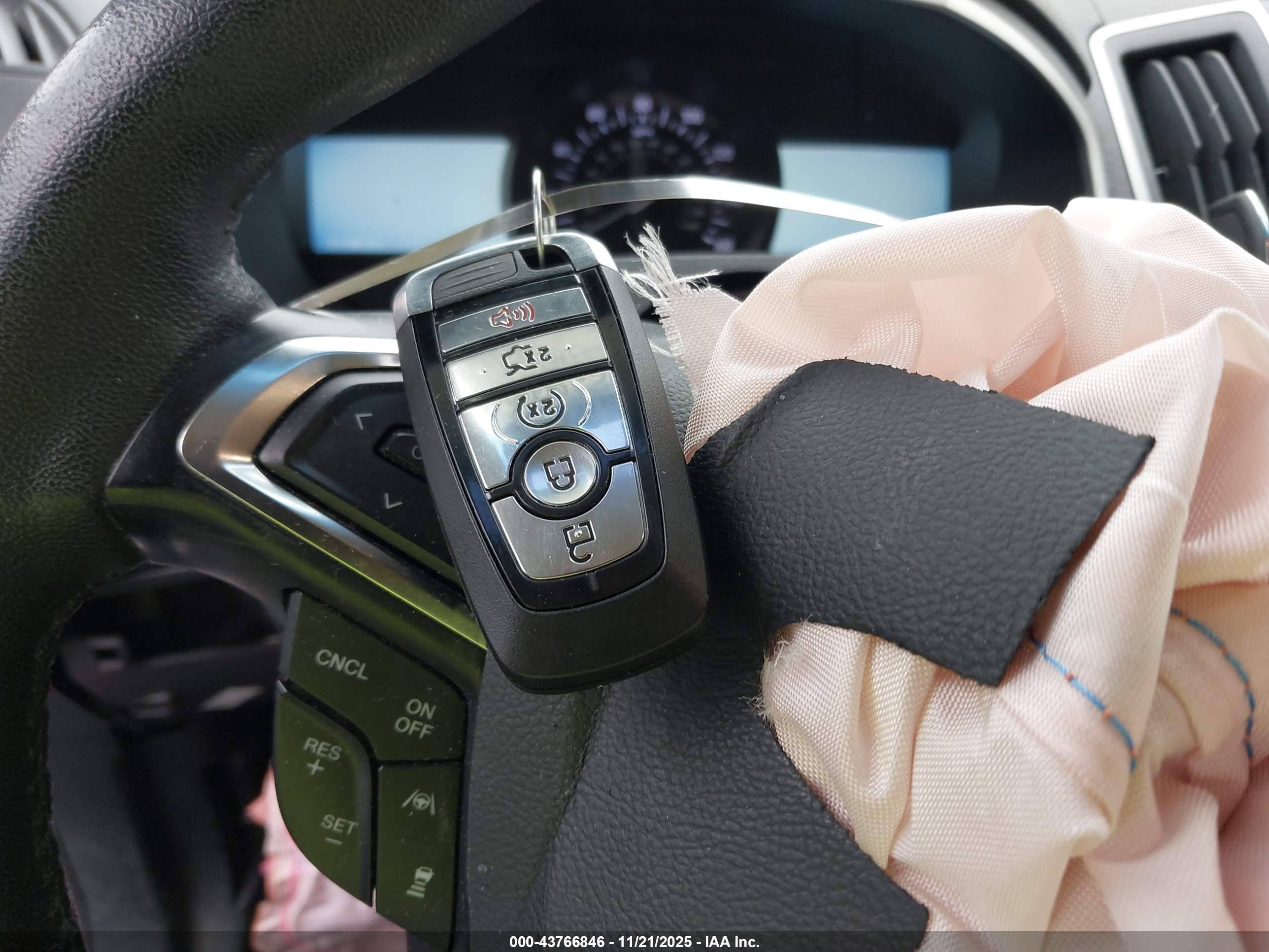 FORD EDGE image 11