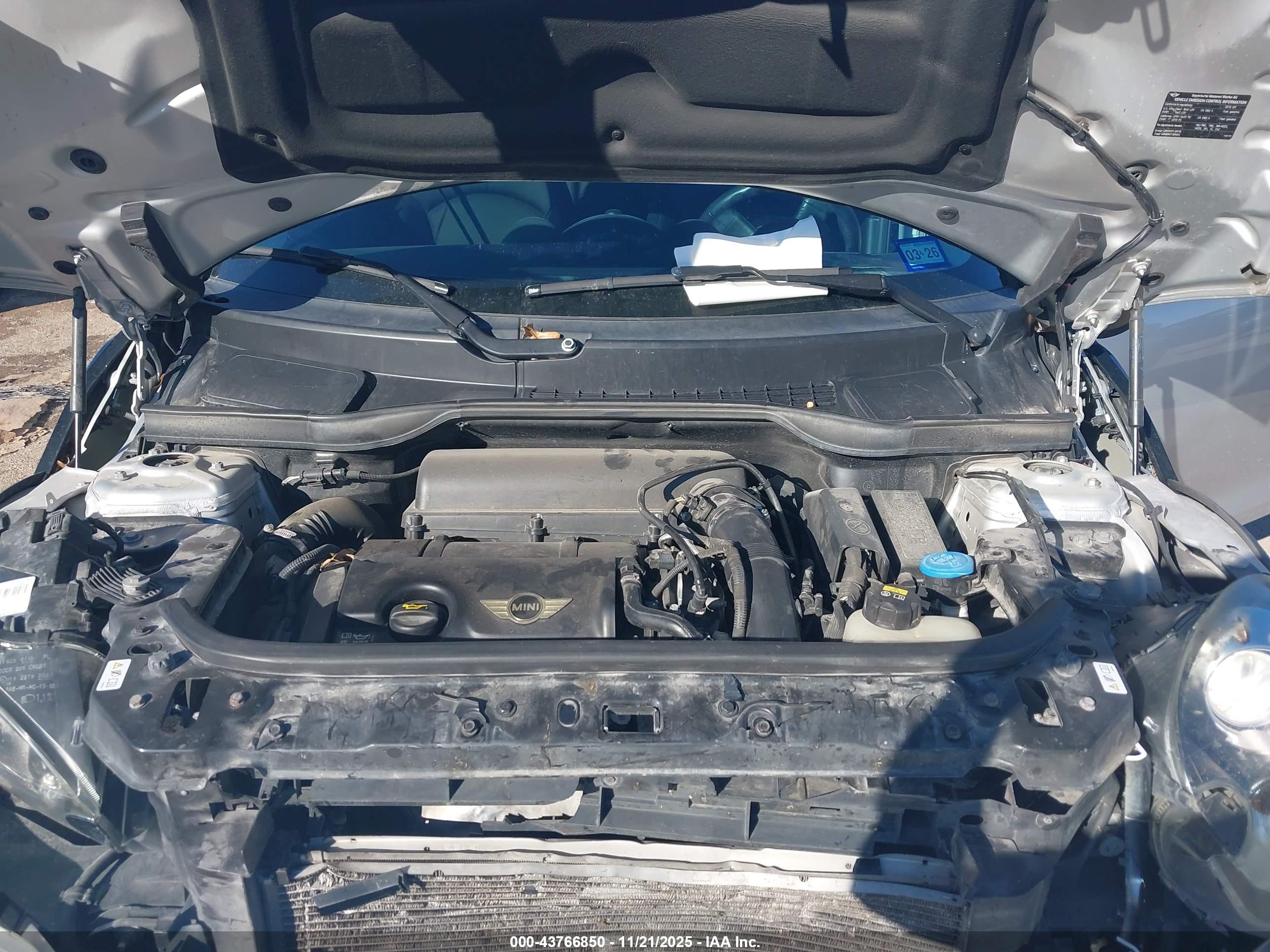 MINI COUNTRYMAN image 10
