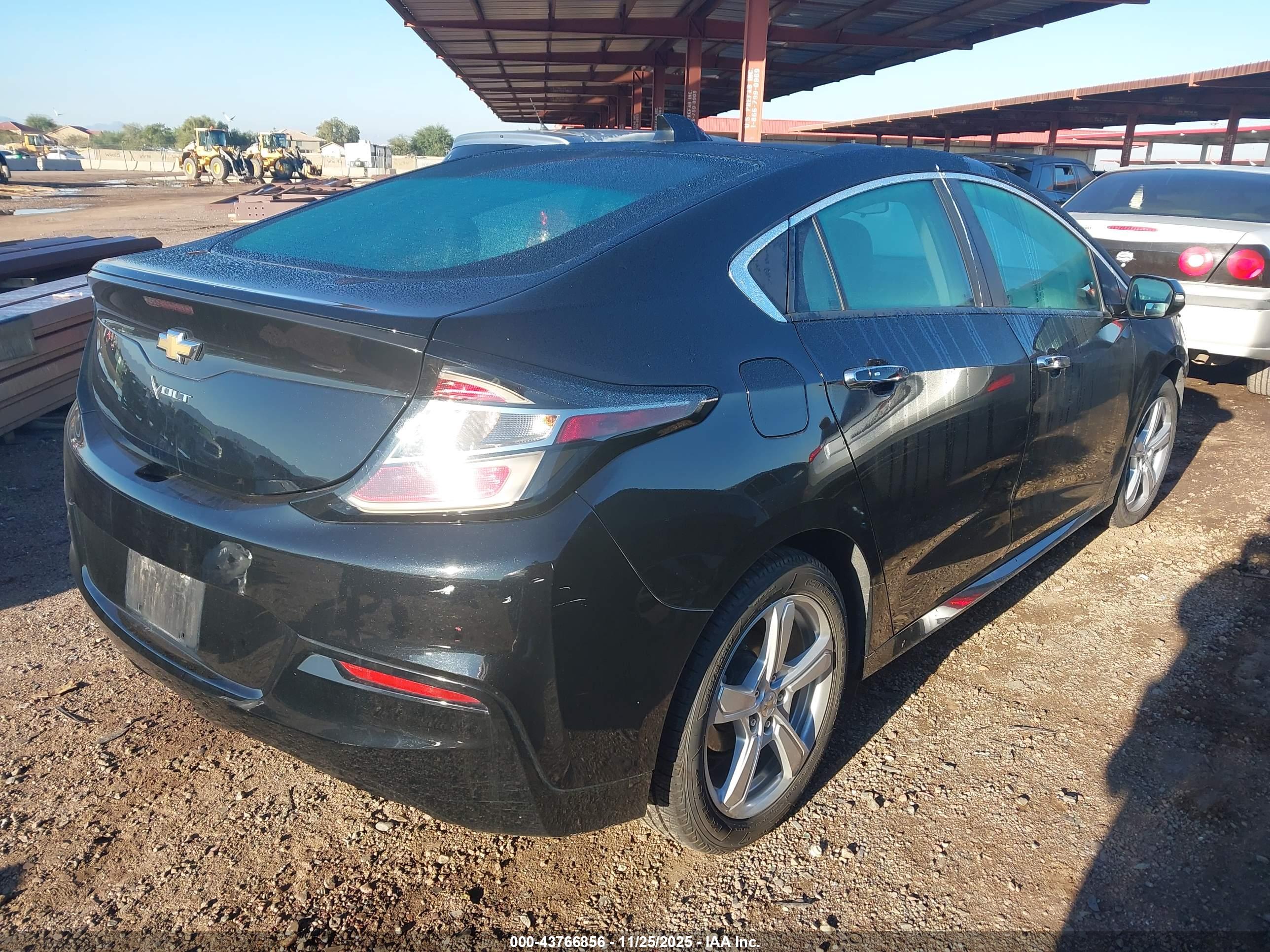 CHEVROLET VOLT image 4