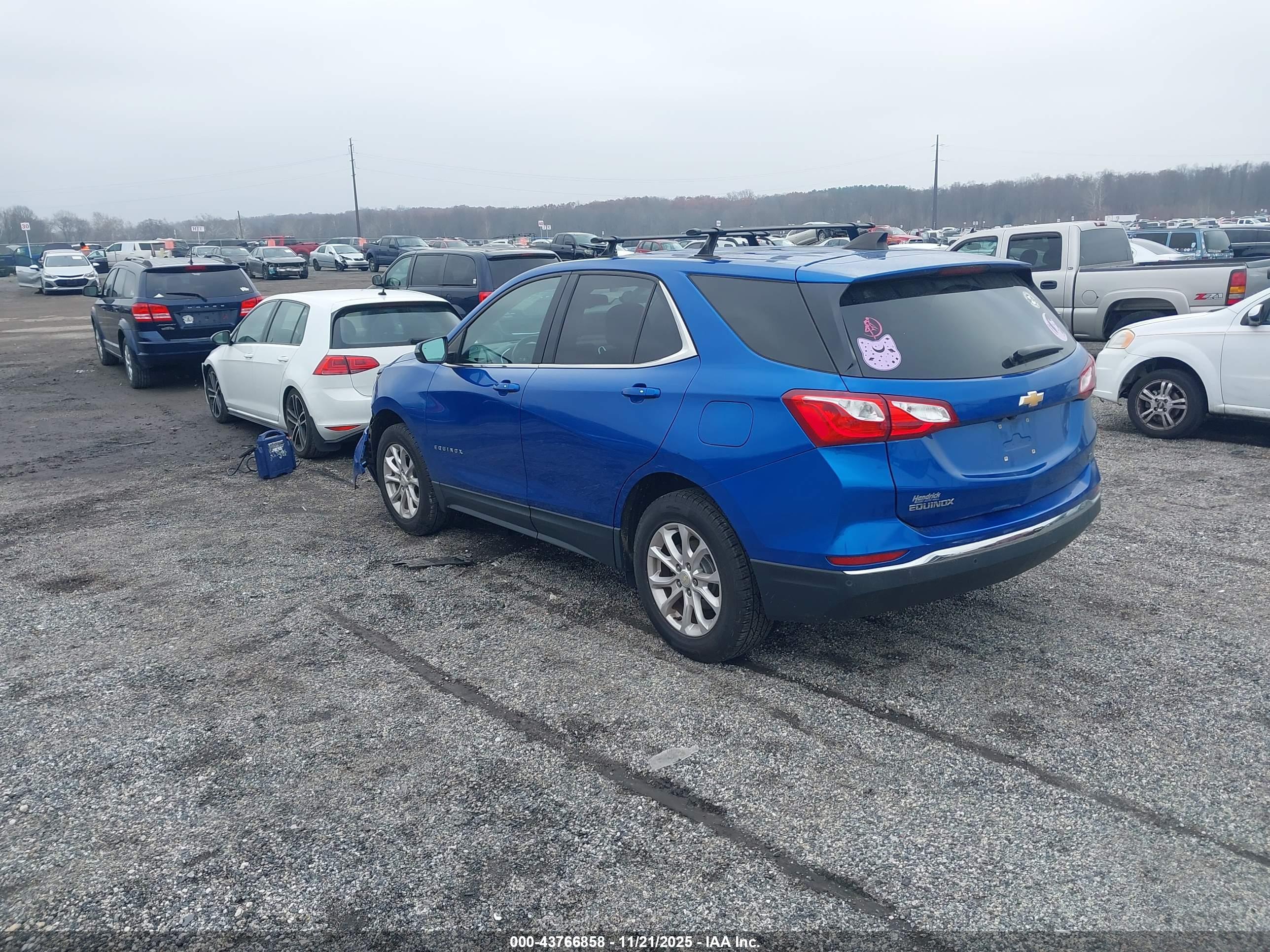 CHEVROLET EQUINOX image 3