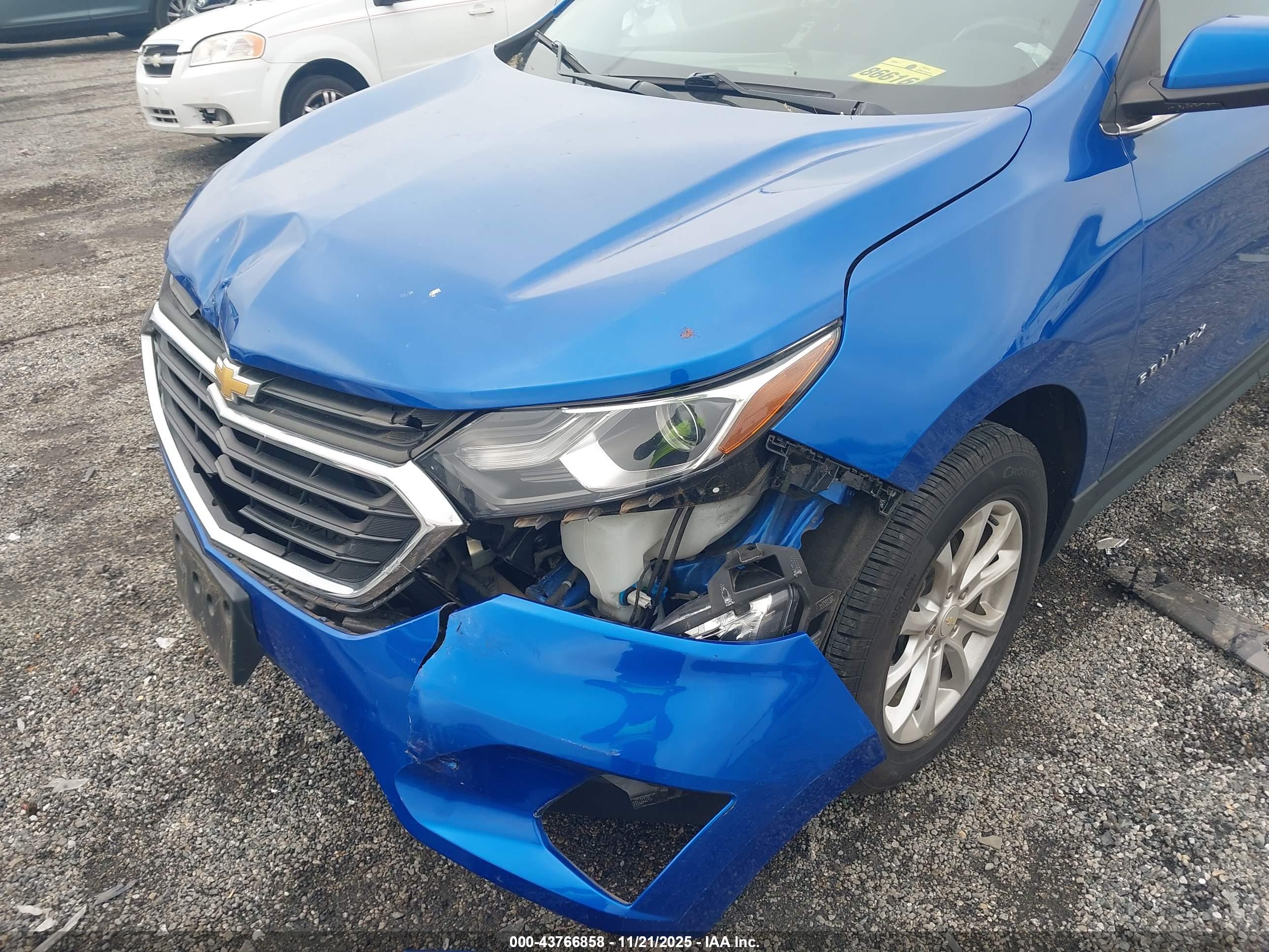 CHEVROLET EQUINOX image 6