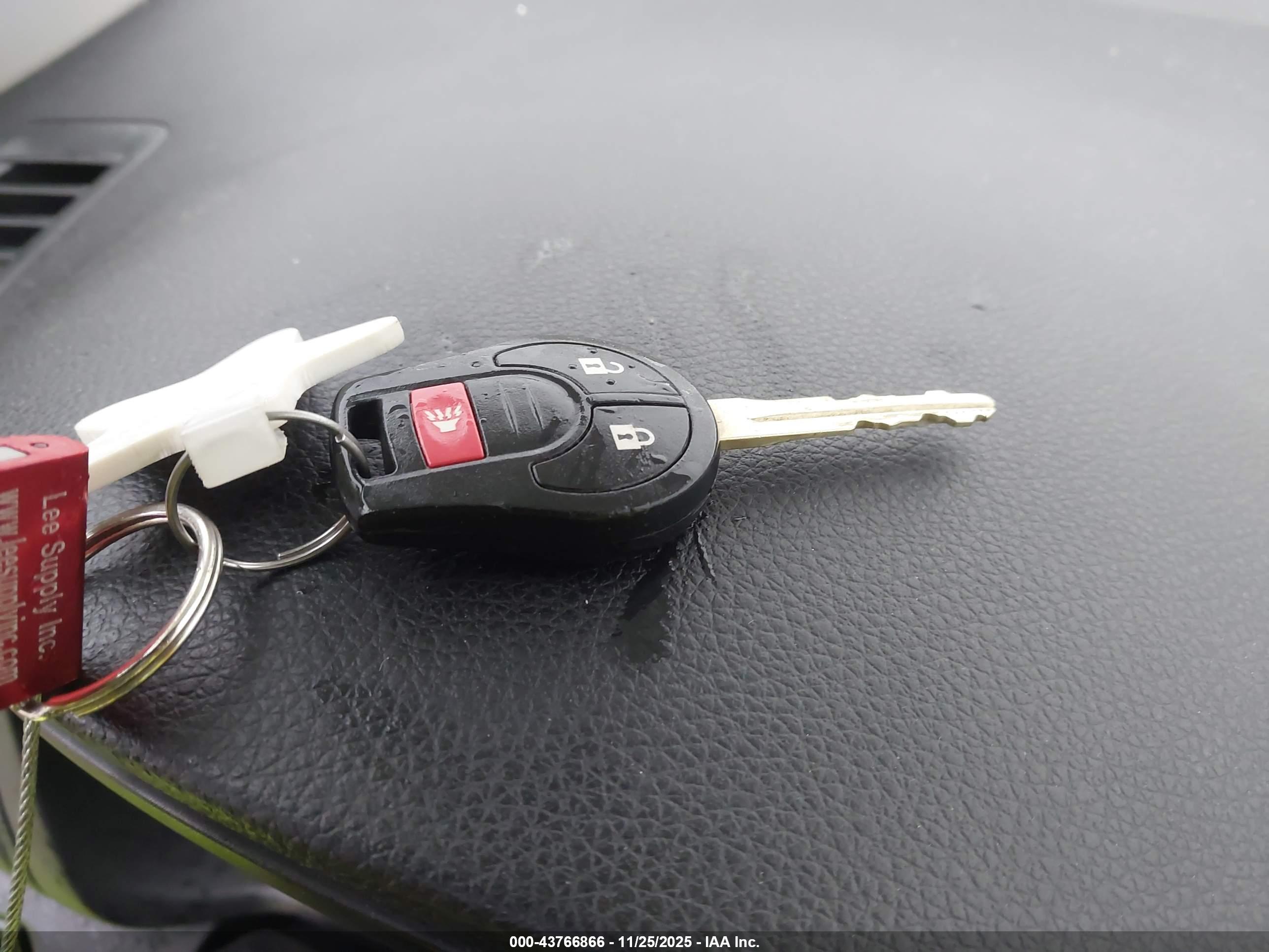 NISSAN SENTRA image 11