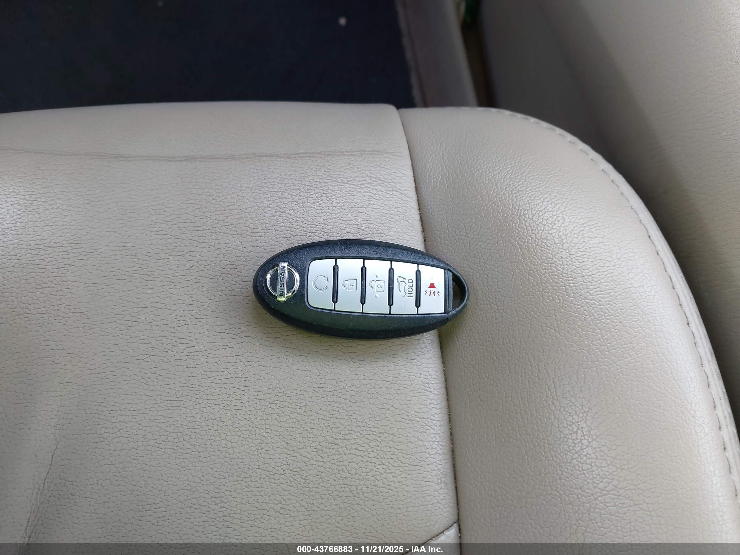 NISSAN PATHFINDER image 11
