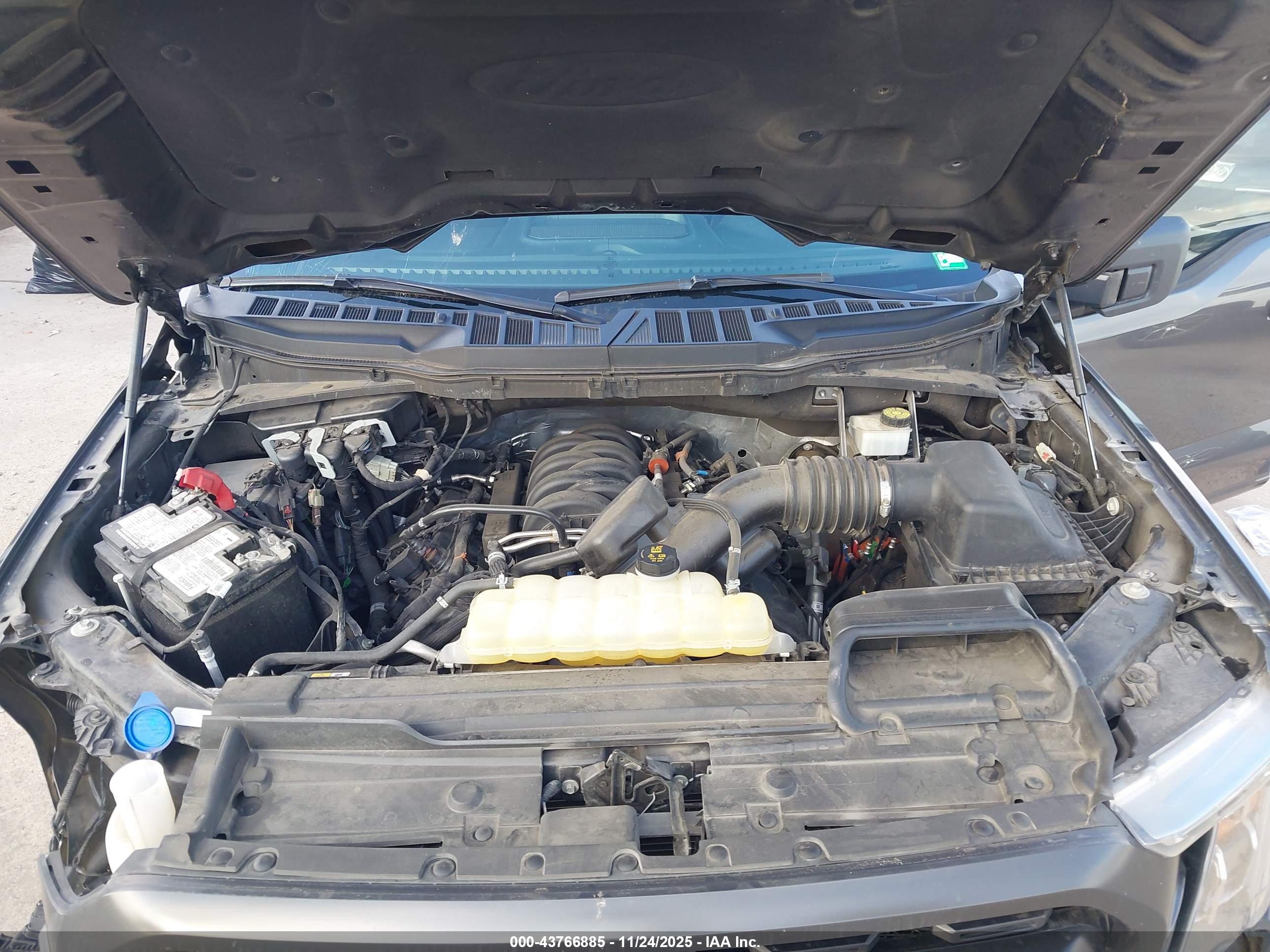 FORD F-150 image 10