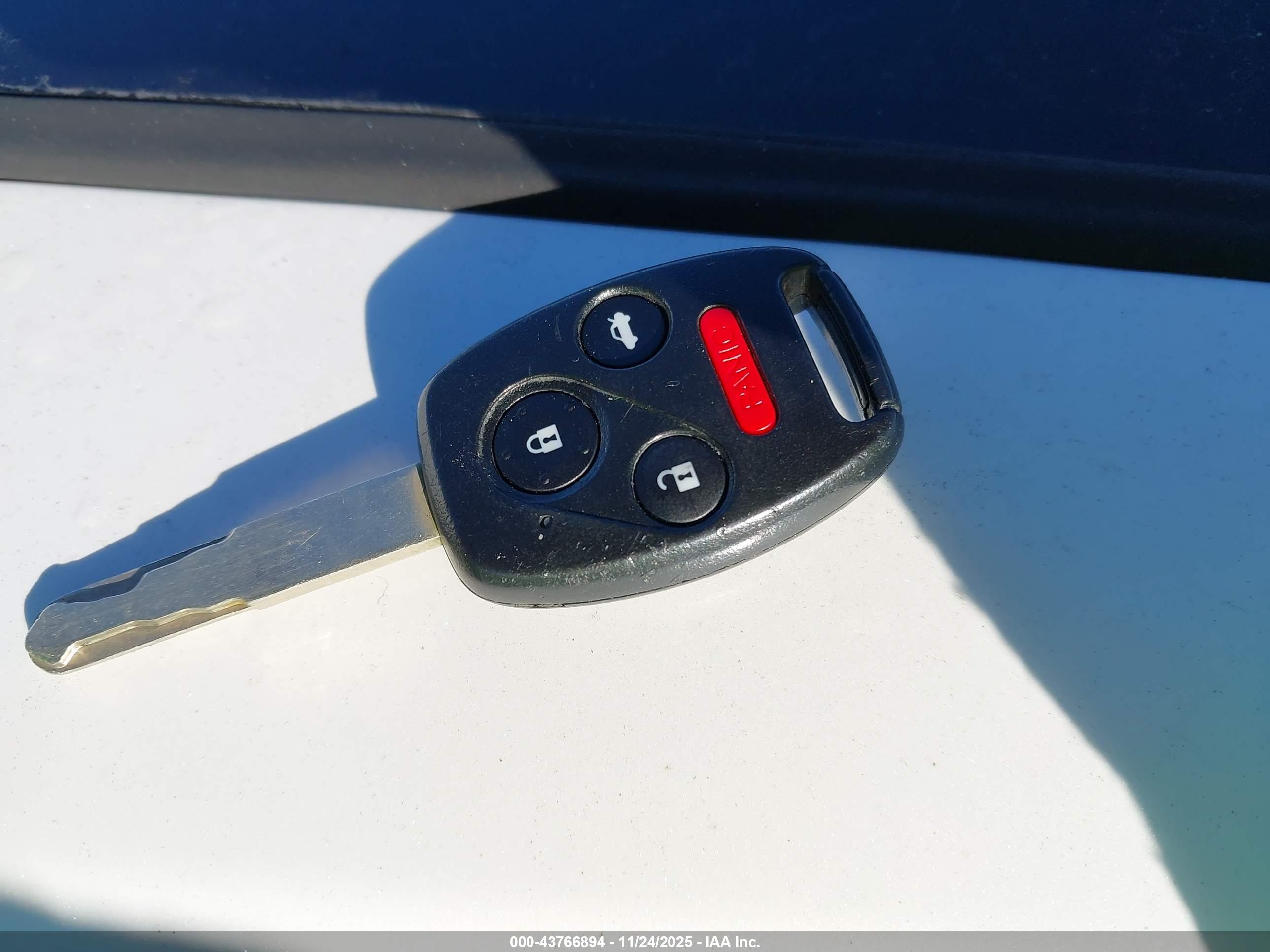 HONDA CIVIC image 11