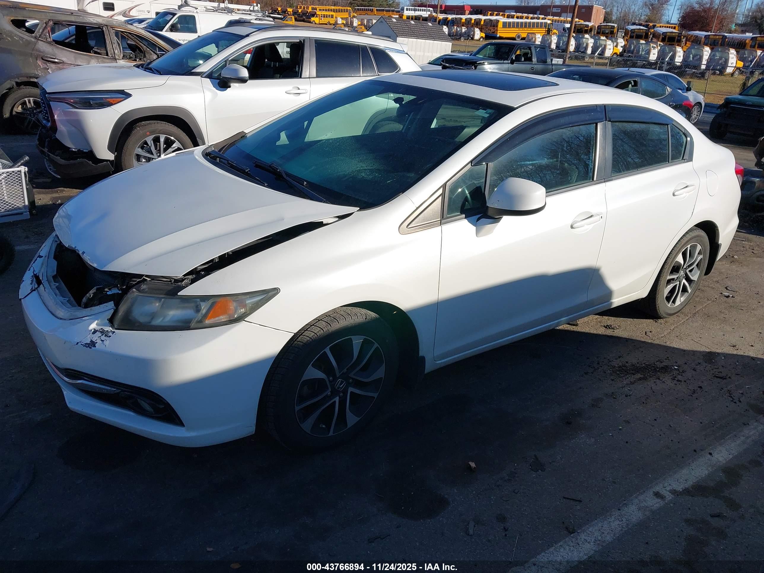HONDA CIVIC image 2