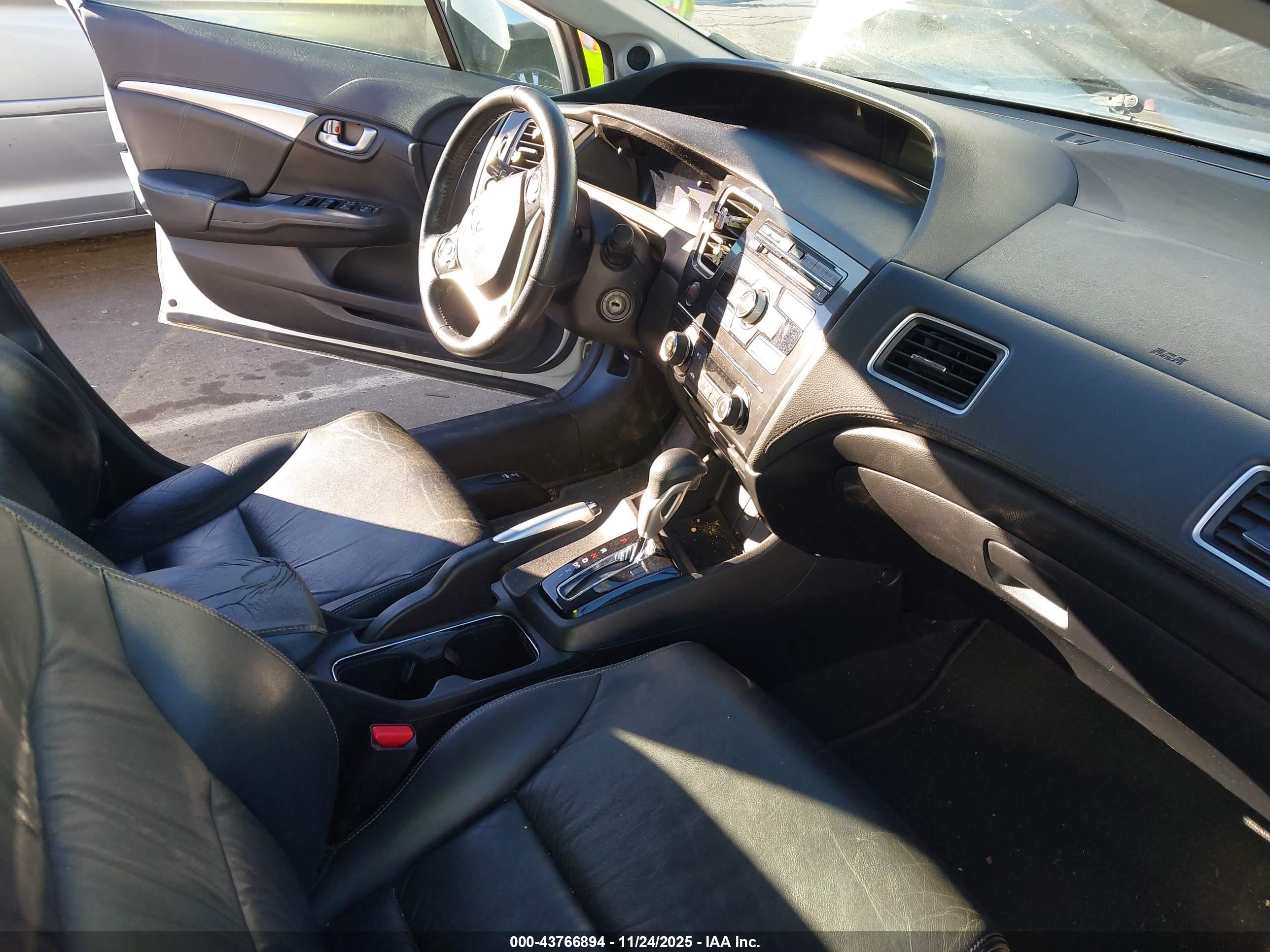 HONDA CIVIC image 5