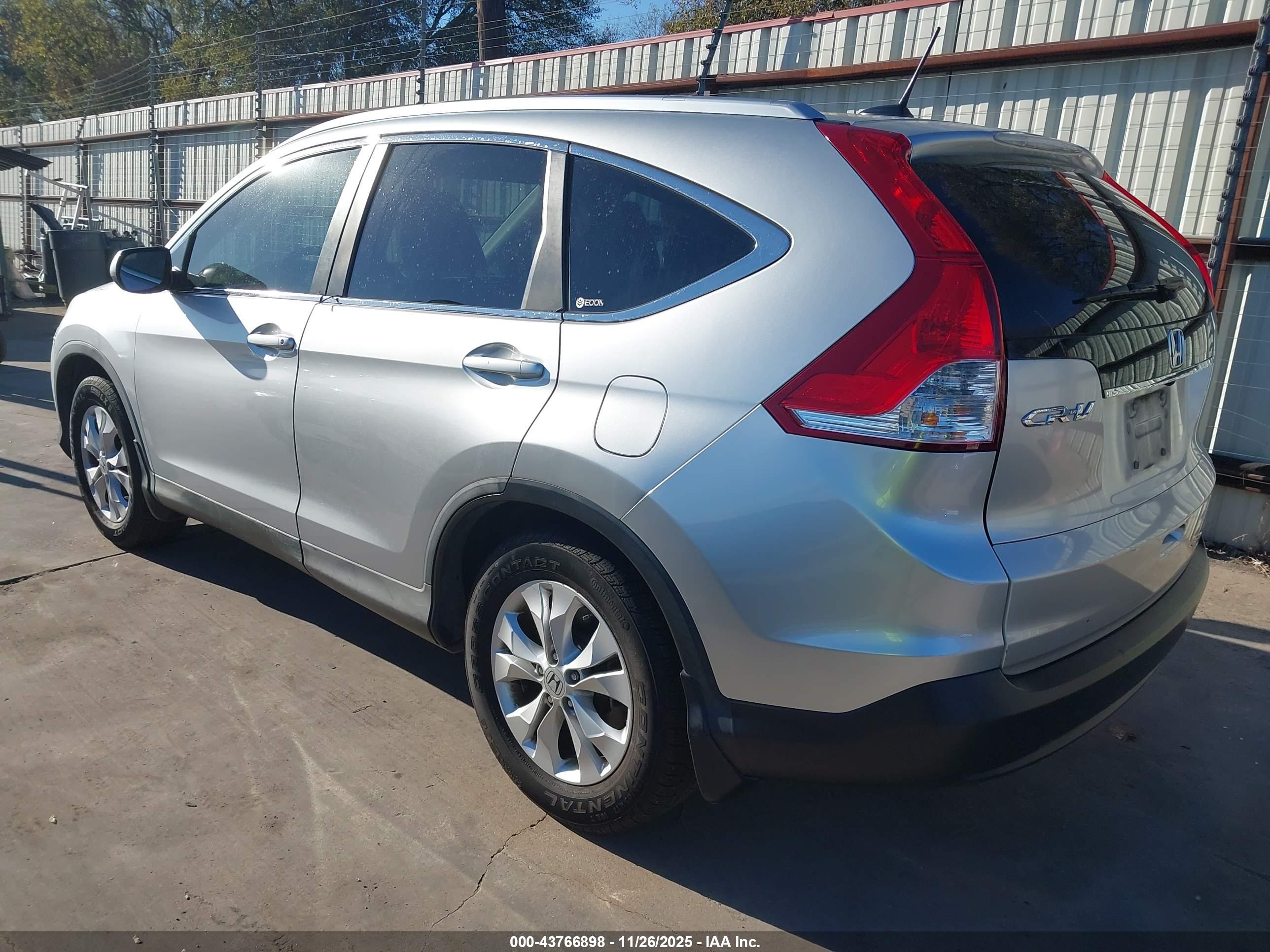 HONDA CR-V image 3