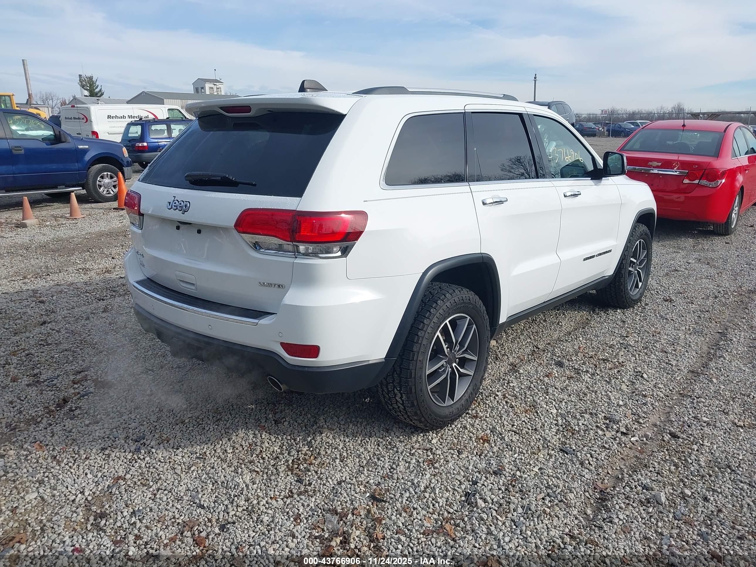 JEEP GRAND image 4