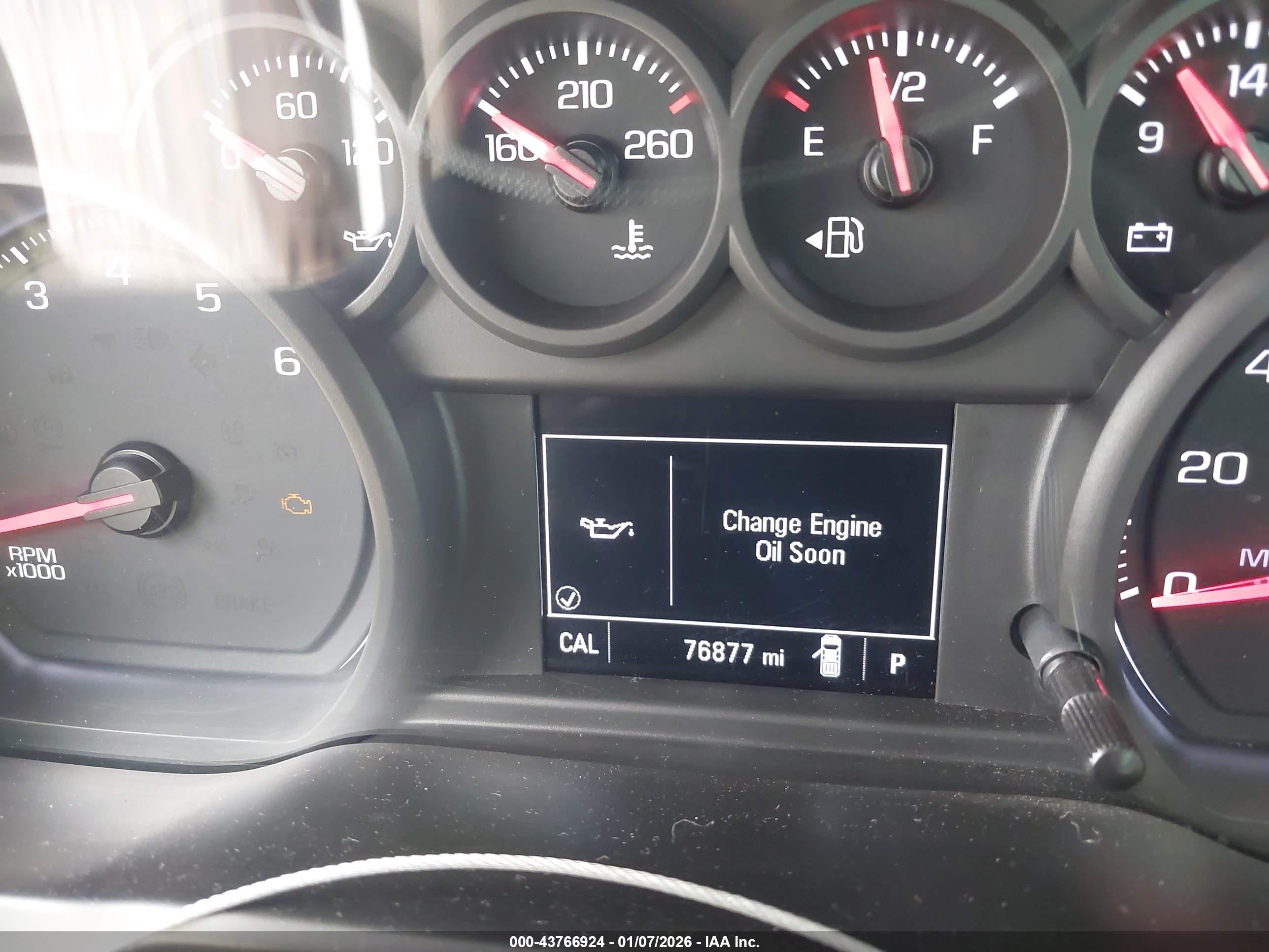 CHEVROLET SILVERADO image 7