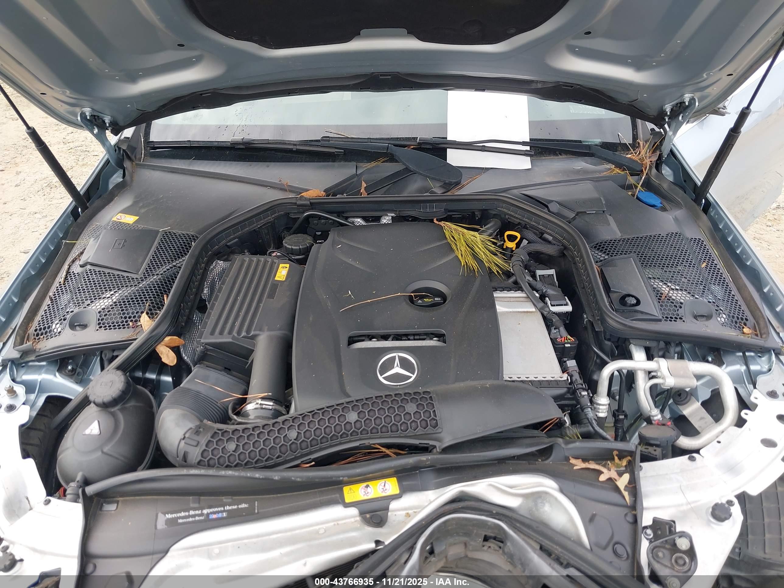 MERCEDES-BENZ C image 10