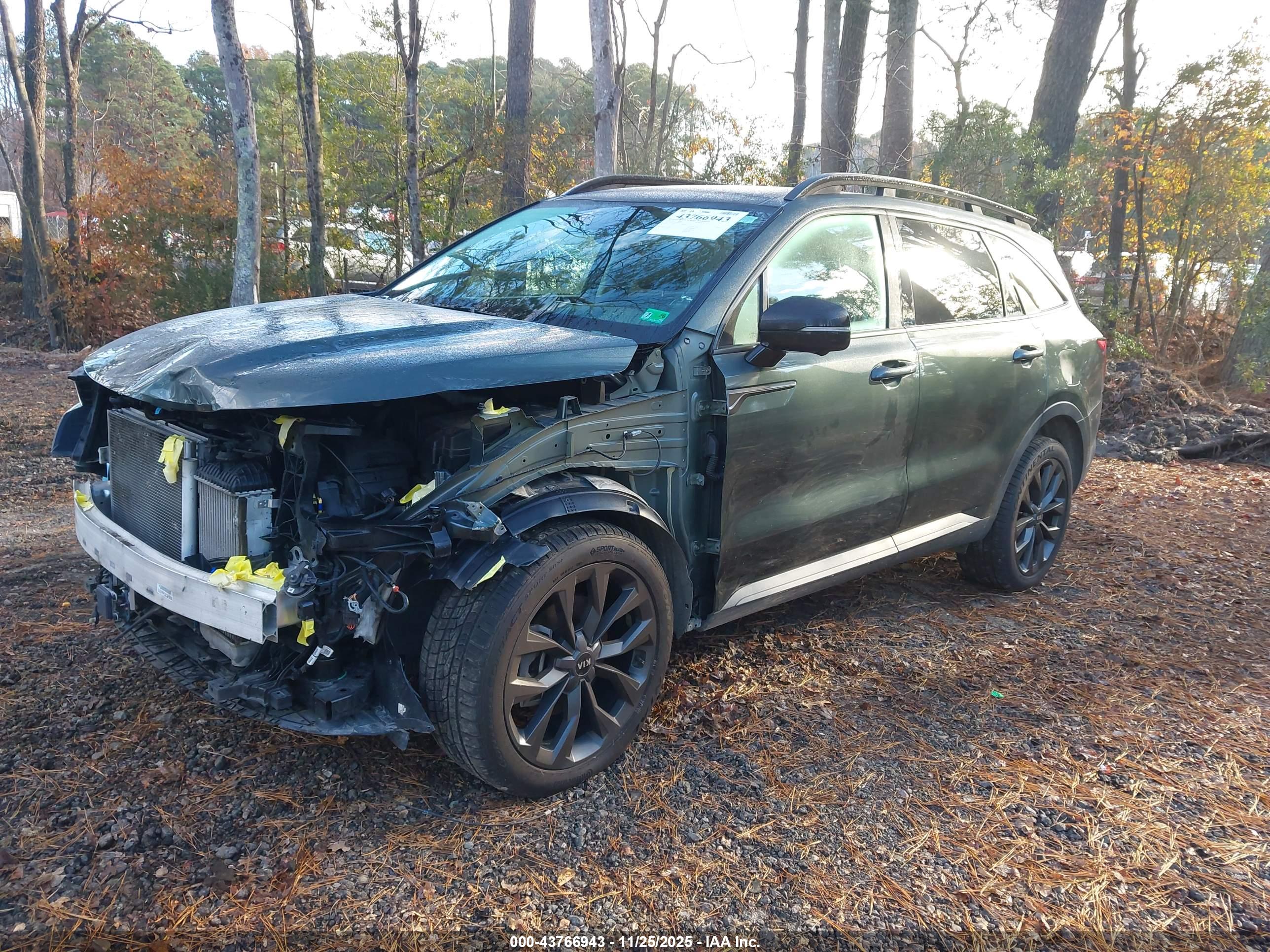 KIA SORENTO image 2