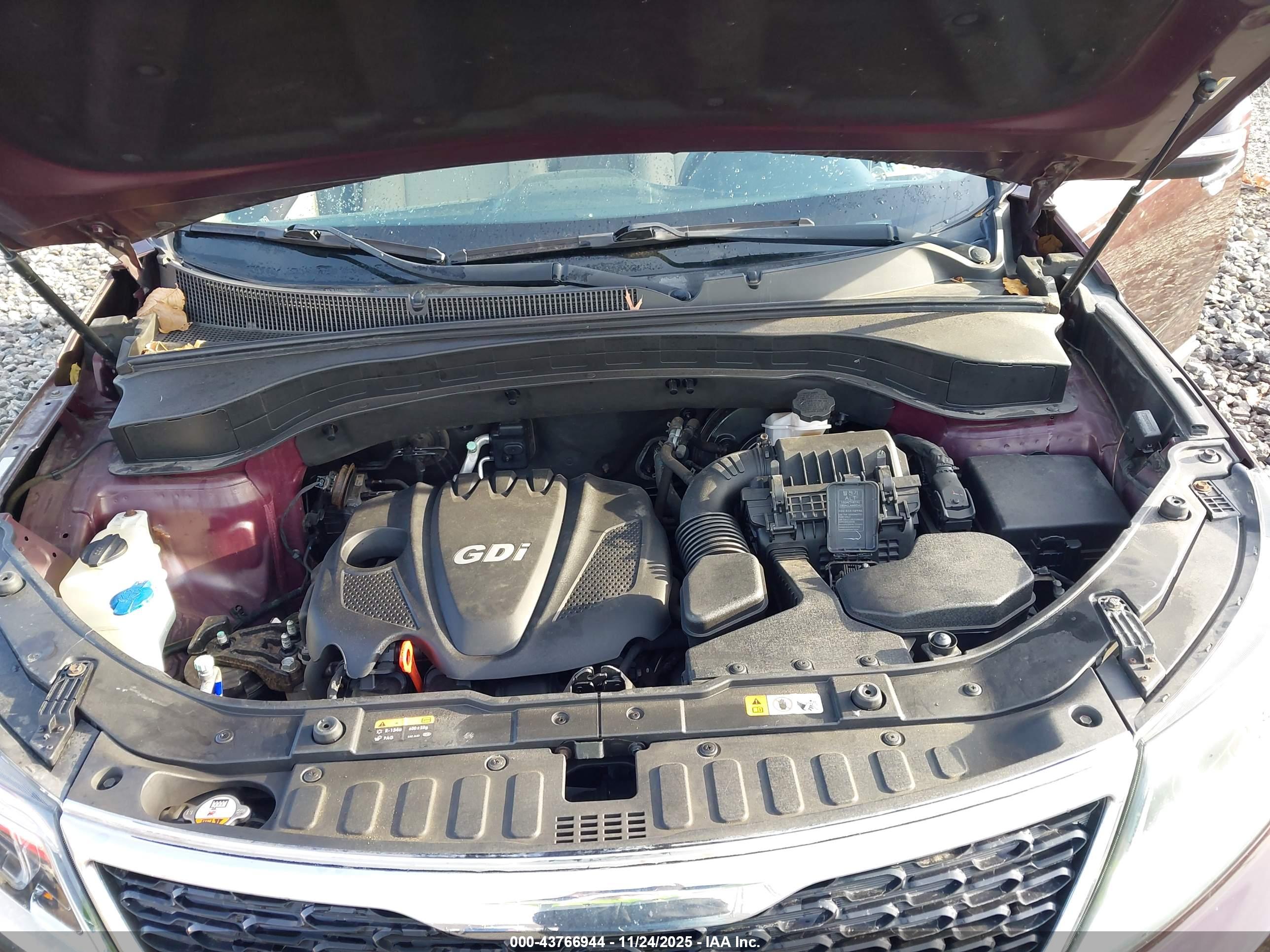 KIA SORENTO image 10