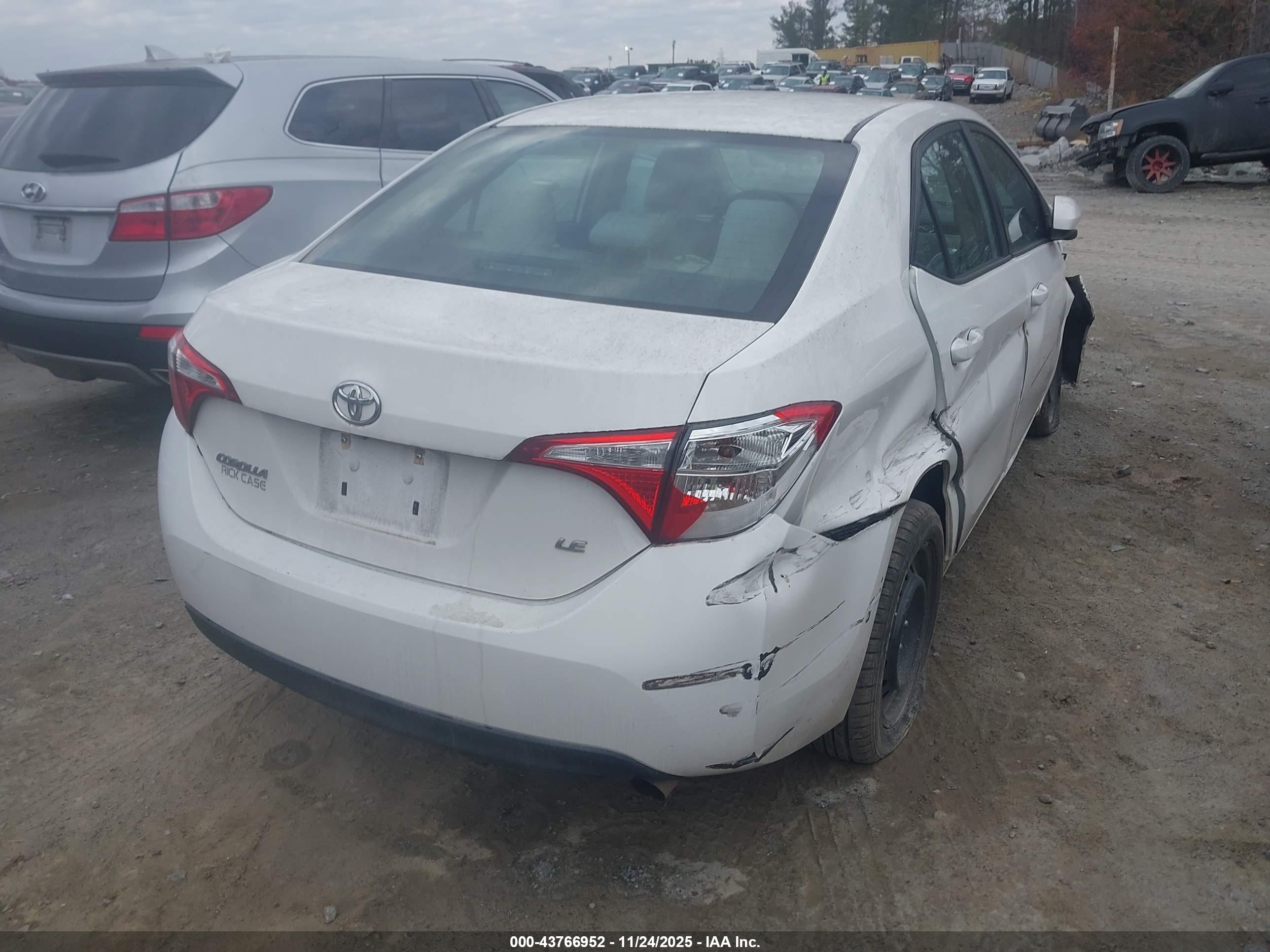 TOYOTA COROLLA image 4