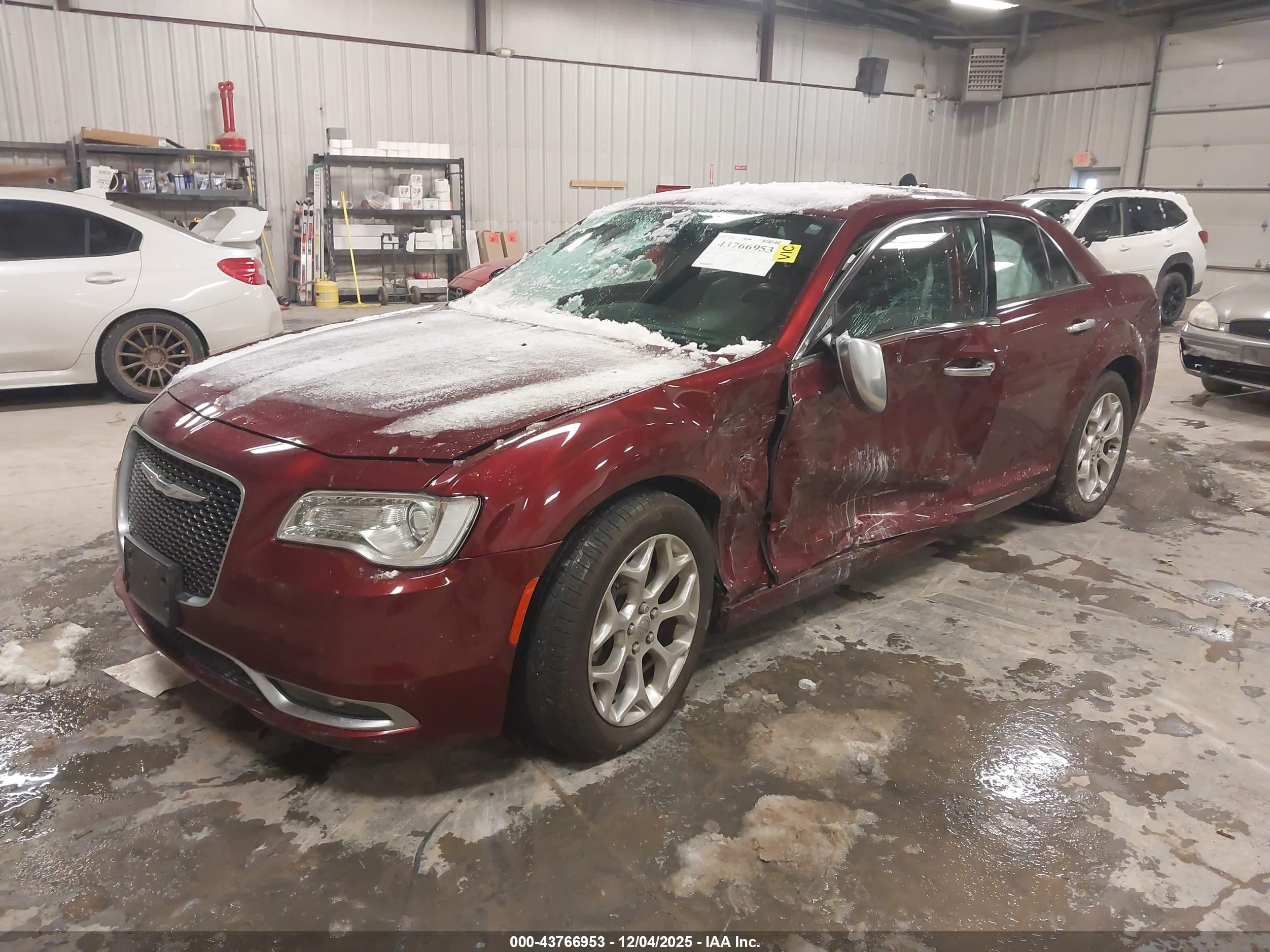 CHRYSLER 300C image 2