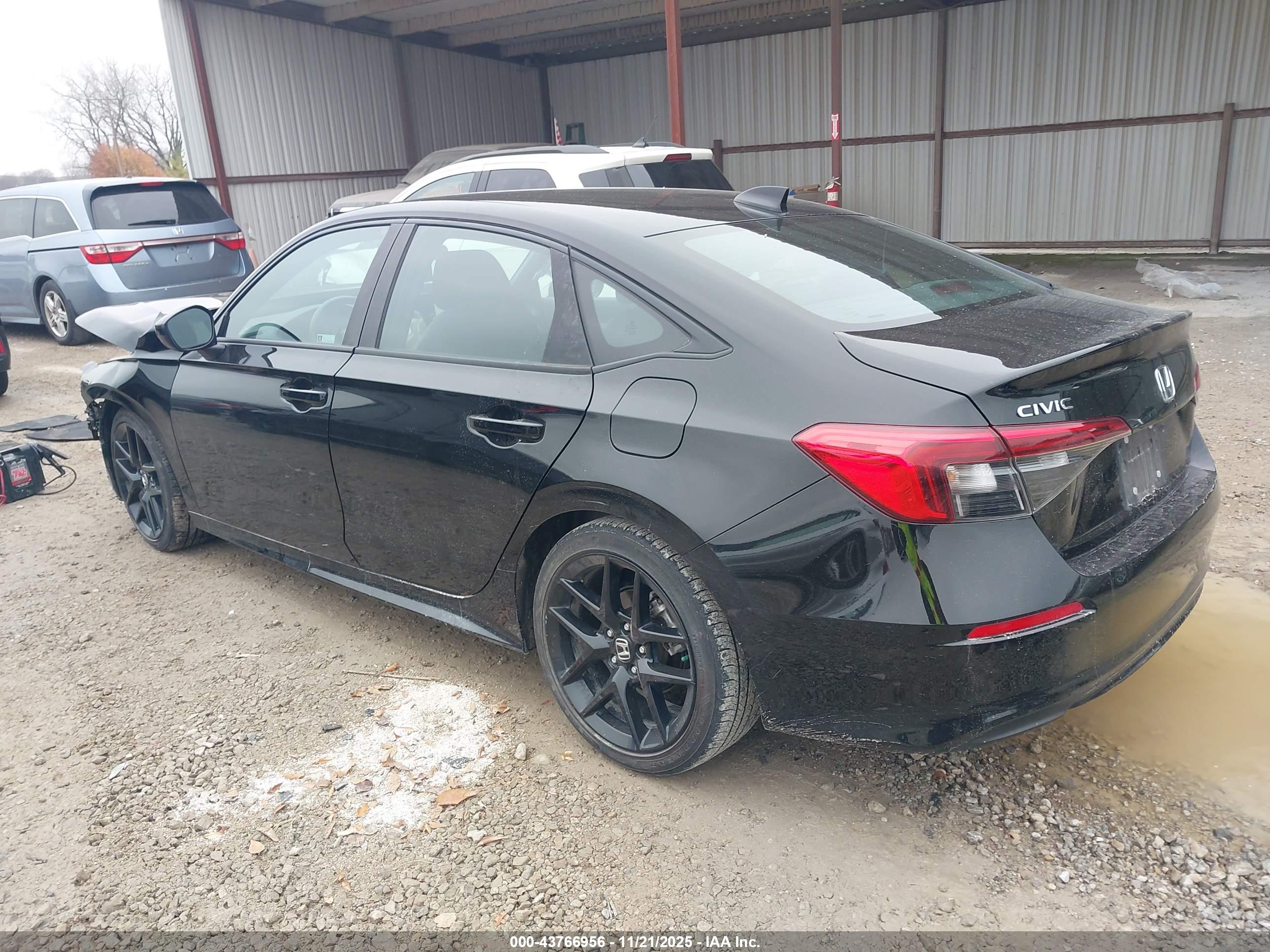 HONDA CIVIC image 3