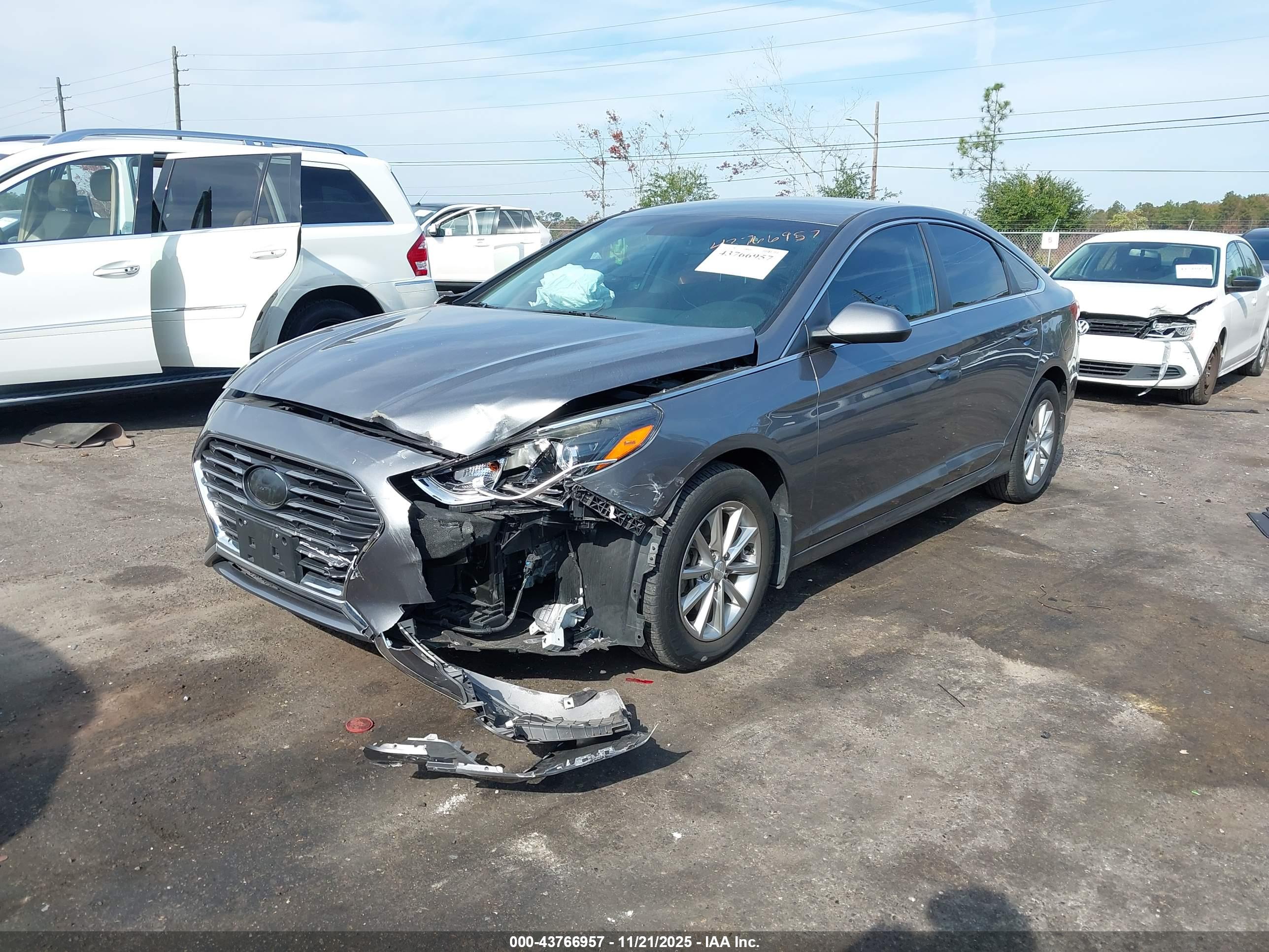 HYUNDAI SONATA image 2