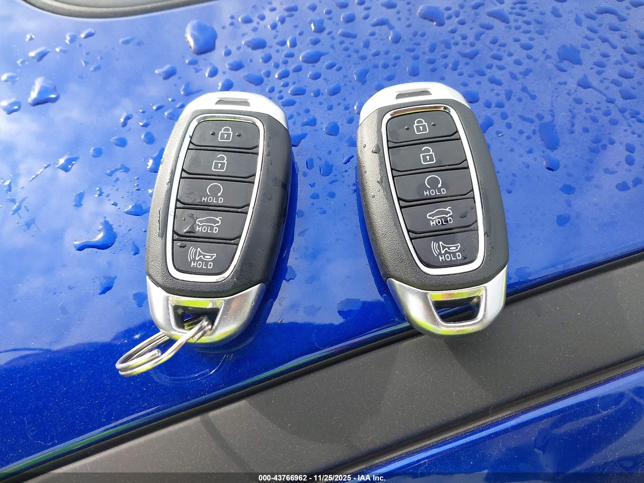 HYUNDAI ELANTRA image 11