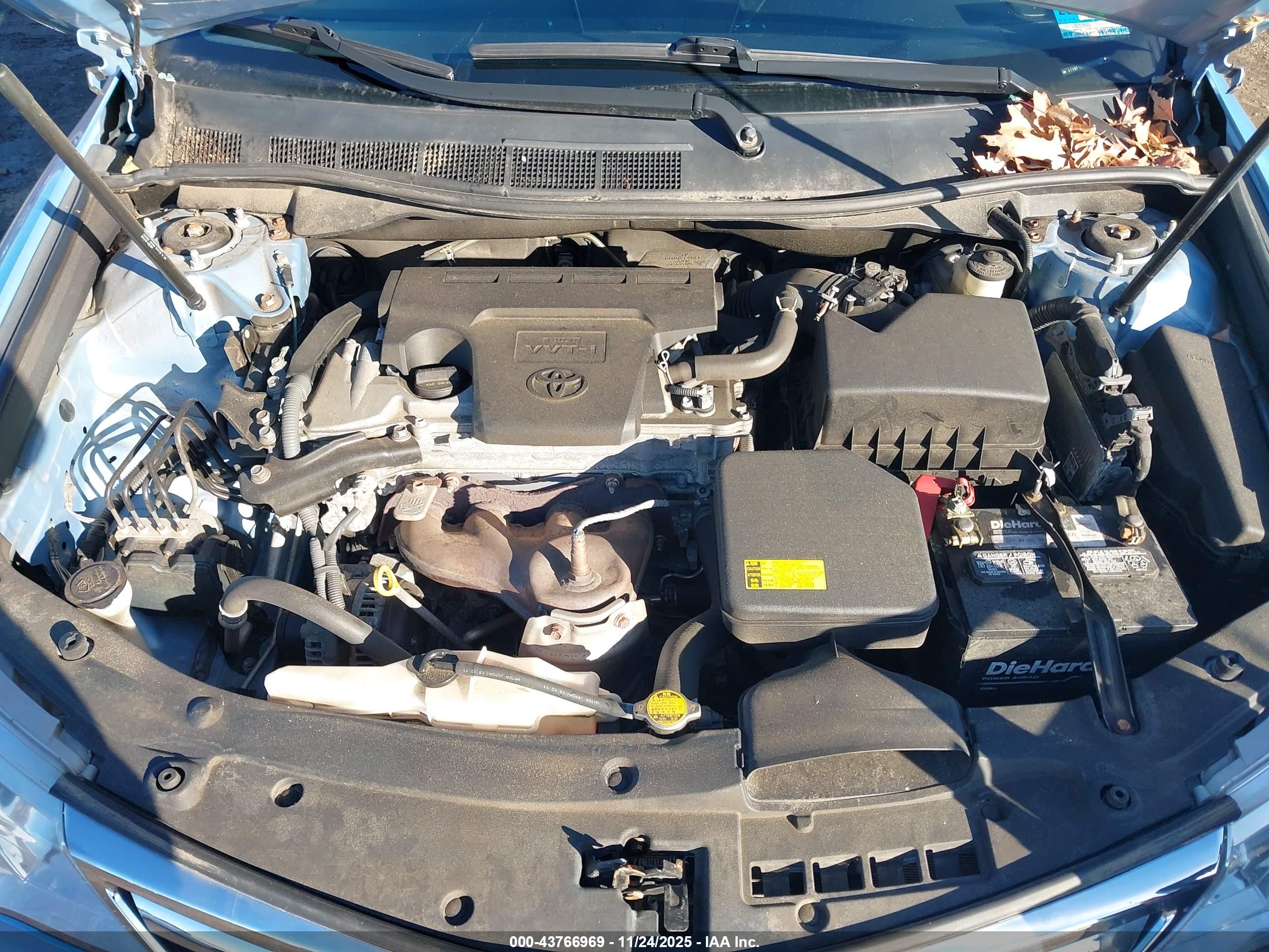 TOYOTA CAMRY image 10